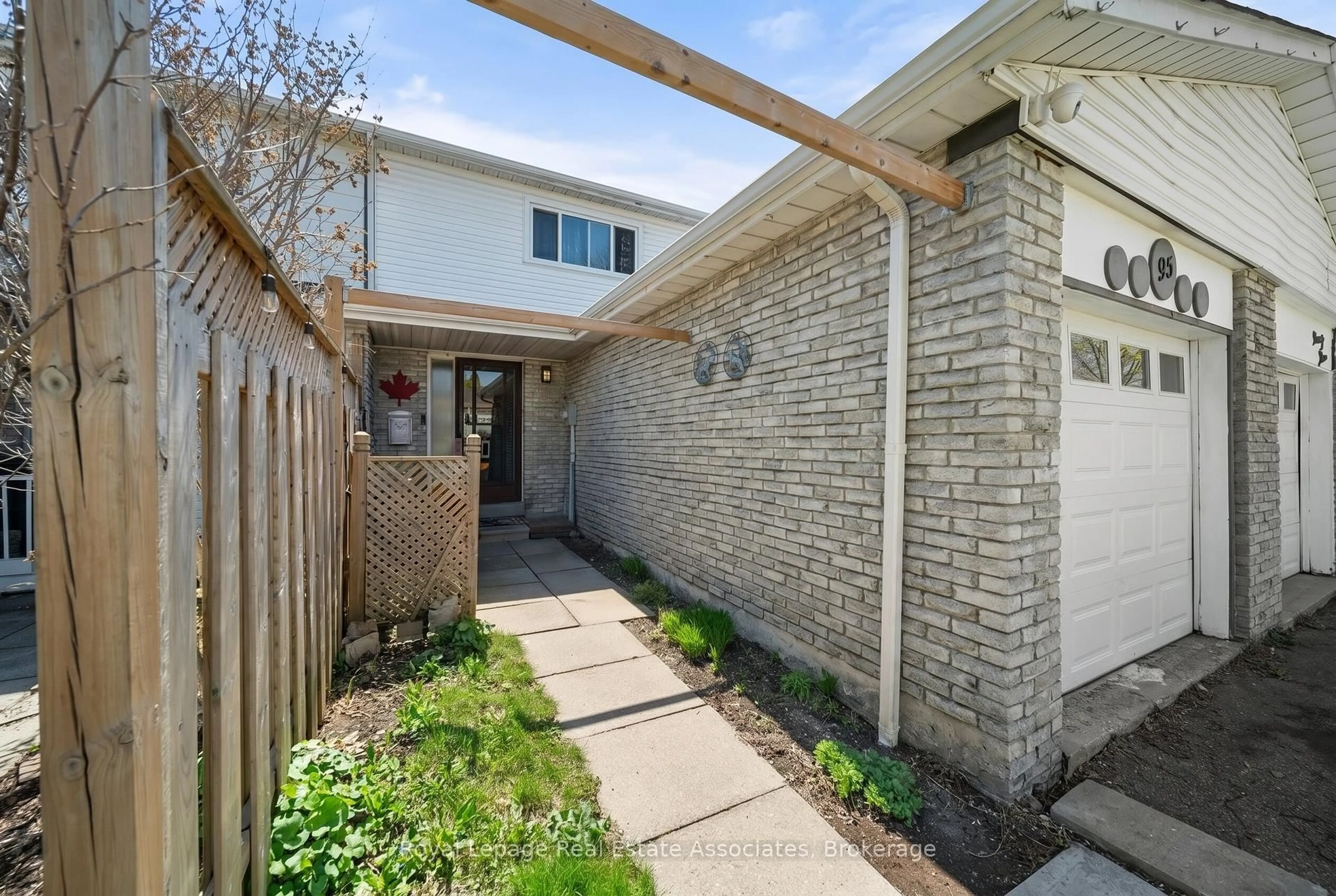 Unknown for 95 Quantrell Tr, Toronto Ontario M1B 1L7