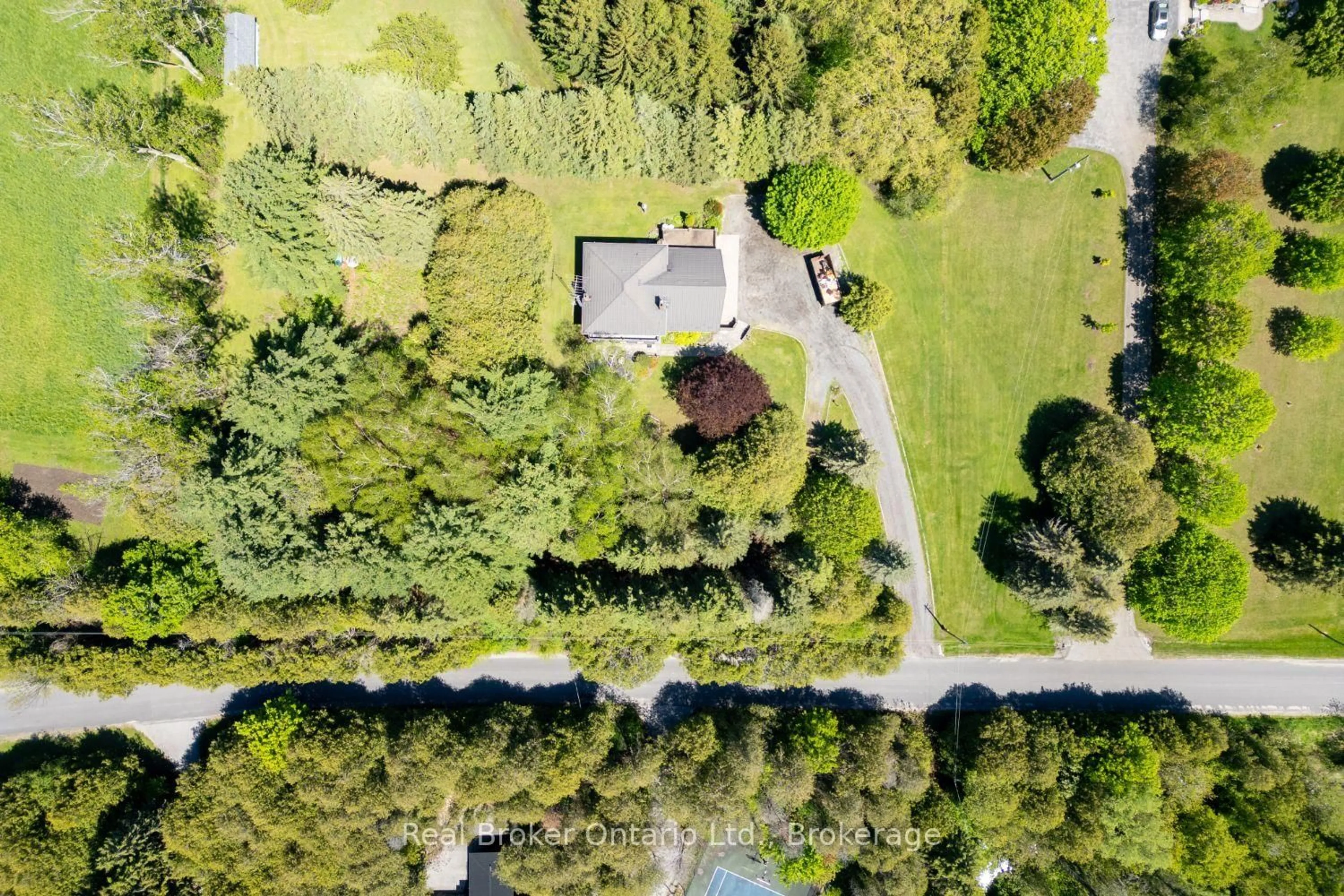 A pic from outside/outdoor area/front of a property/back of a property/a pic from drone, forest/trees view for 4301 Squair Rd, Clarington Ontario L0B 1J0