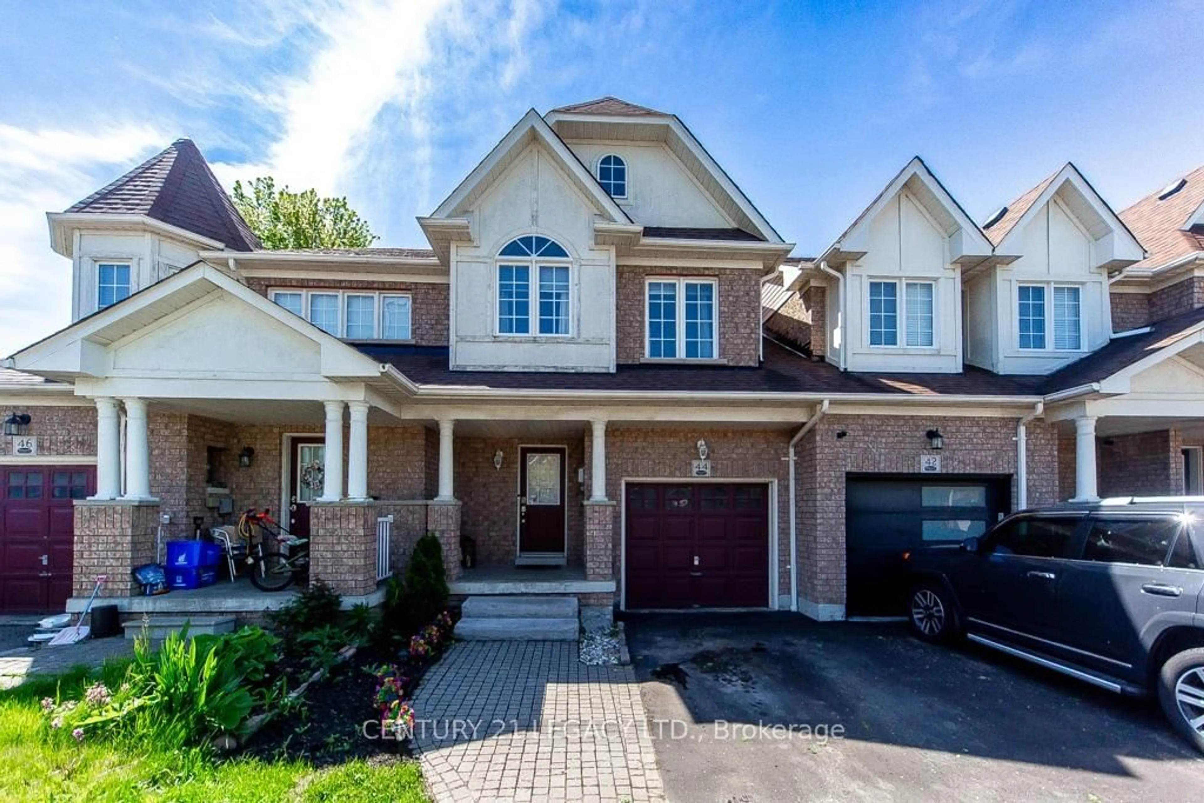 Home with brick exterior material, street for 44 Tincomb Cres, Whitby Ontario L1R 2Y6