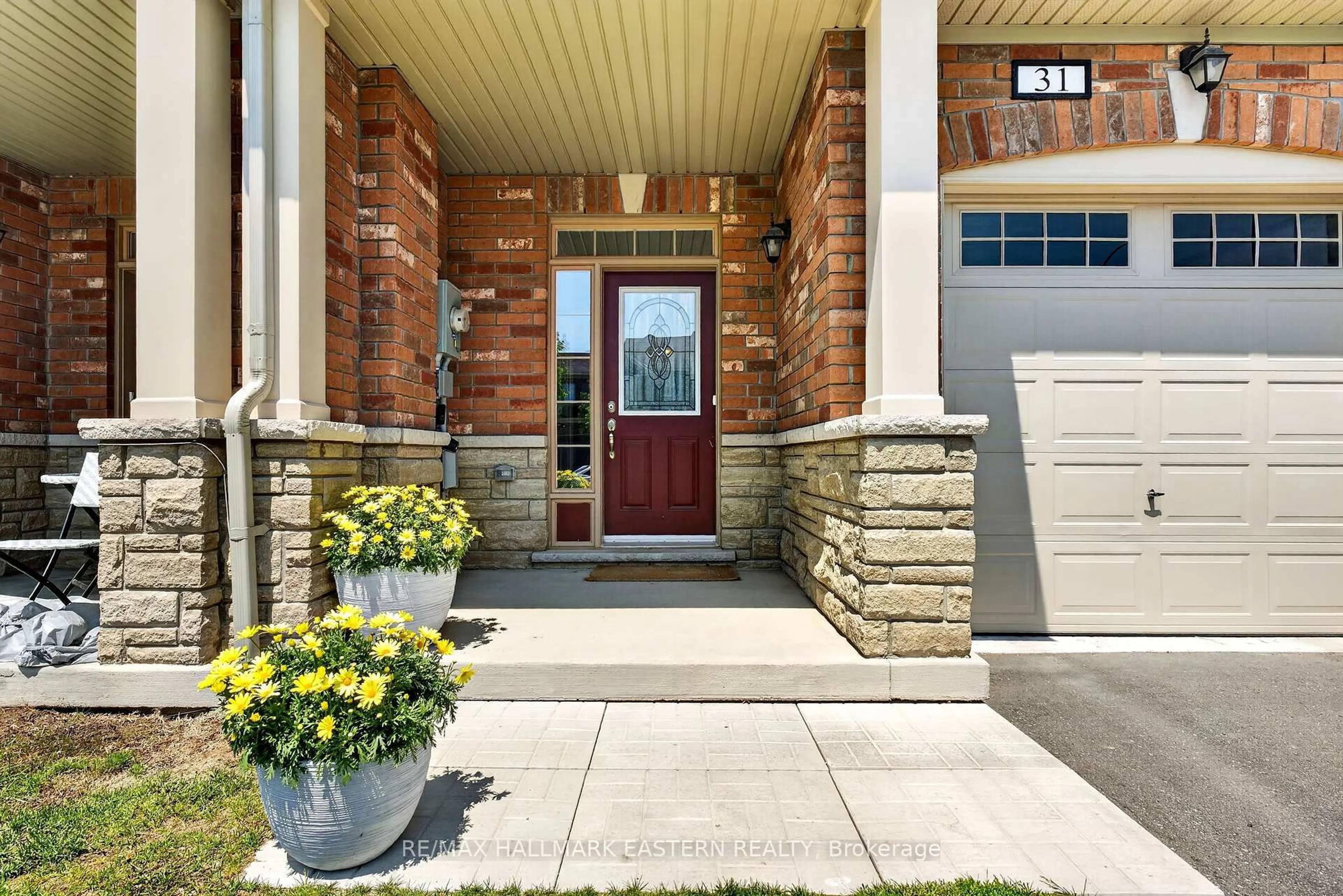 Home with brick exterior material, street for 31 Elmhurst St, Scugog Ontario L9L 0C6