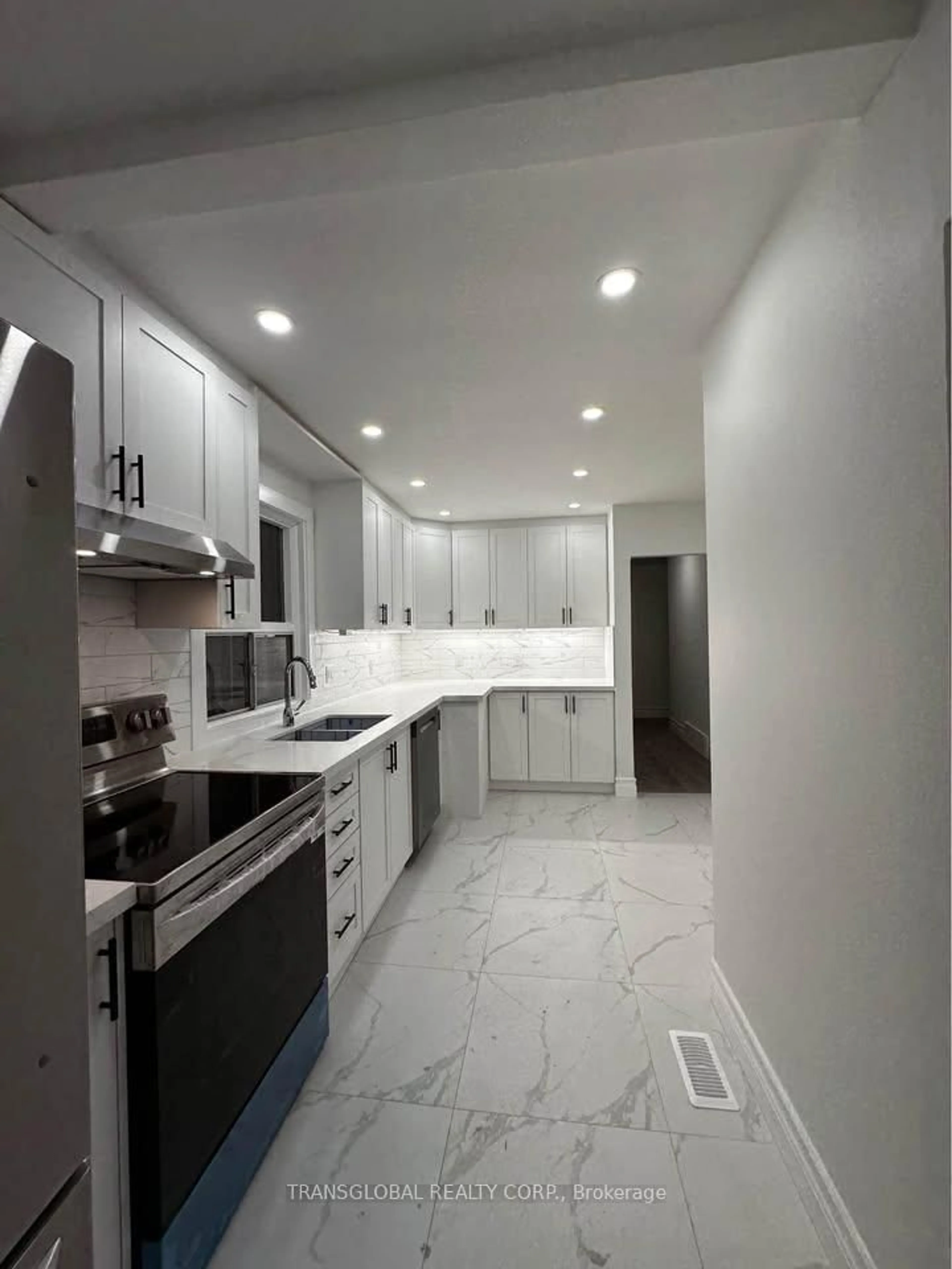 Unknown for 10 Anticosti Dr, Toronto Ontario M1J 1V5