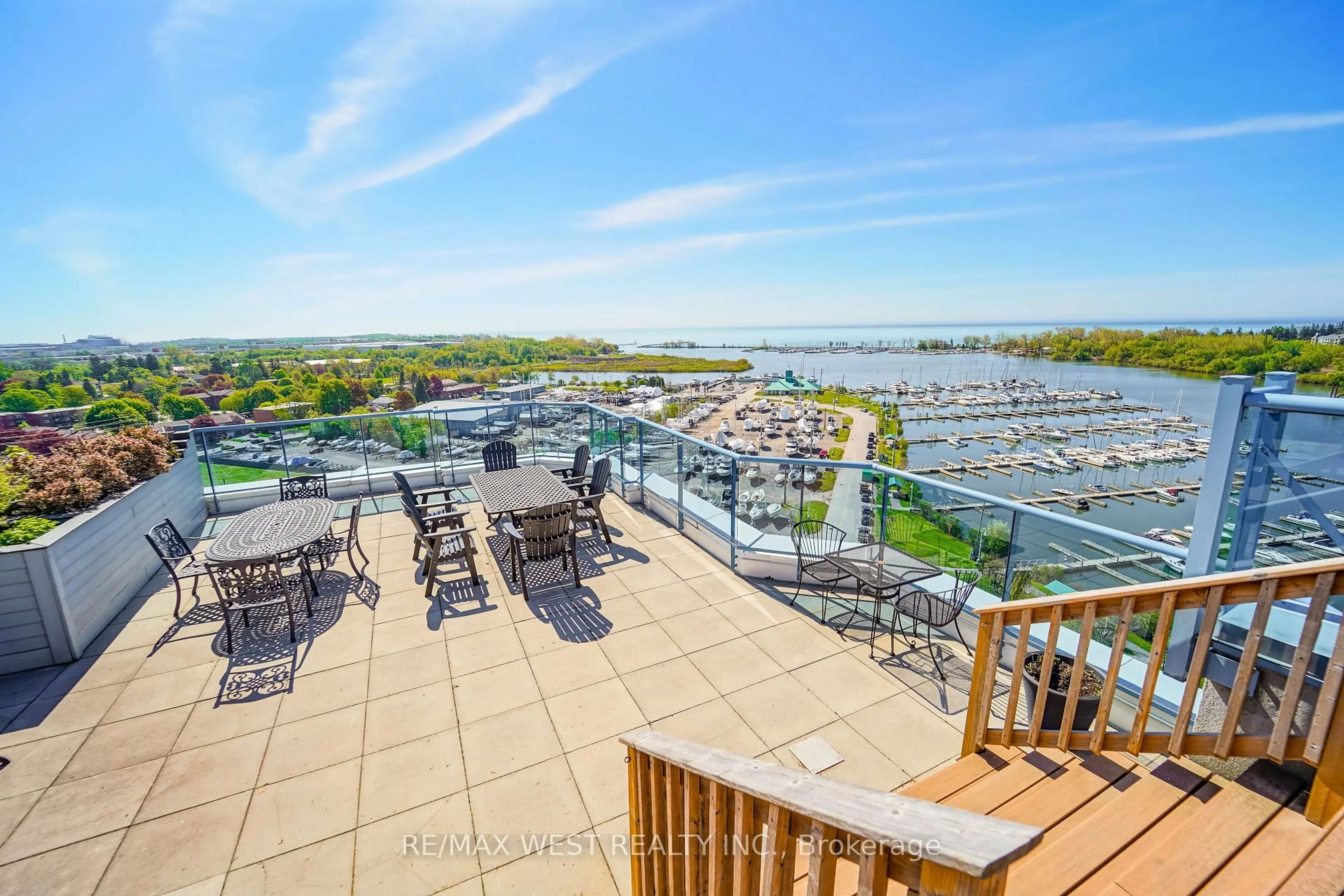 Patio, water/lake/river/ocean view for 340 Watson St #216, Whitby Ontario L1N 9G1