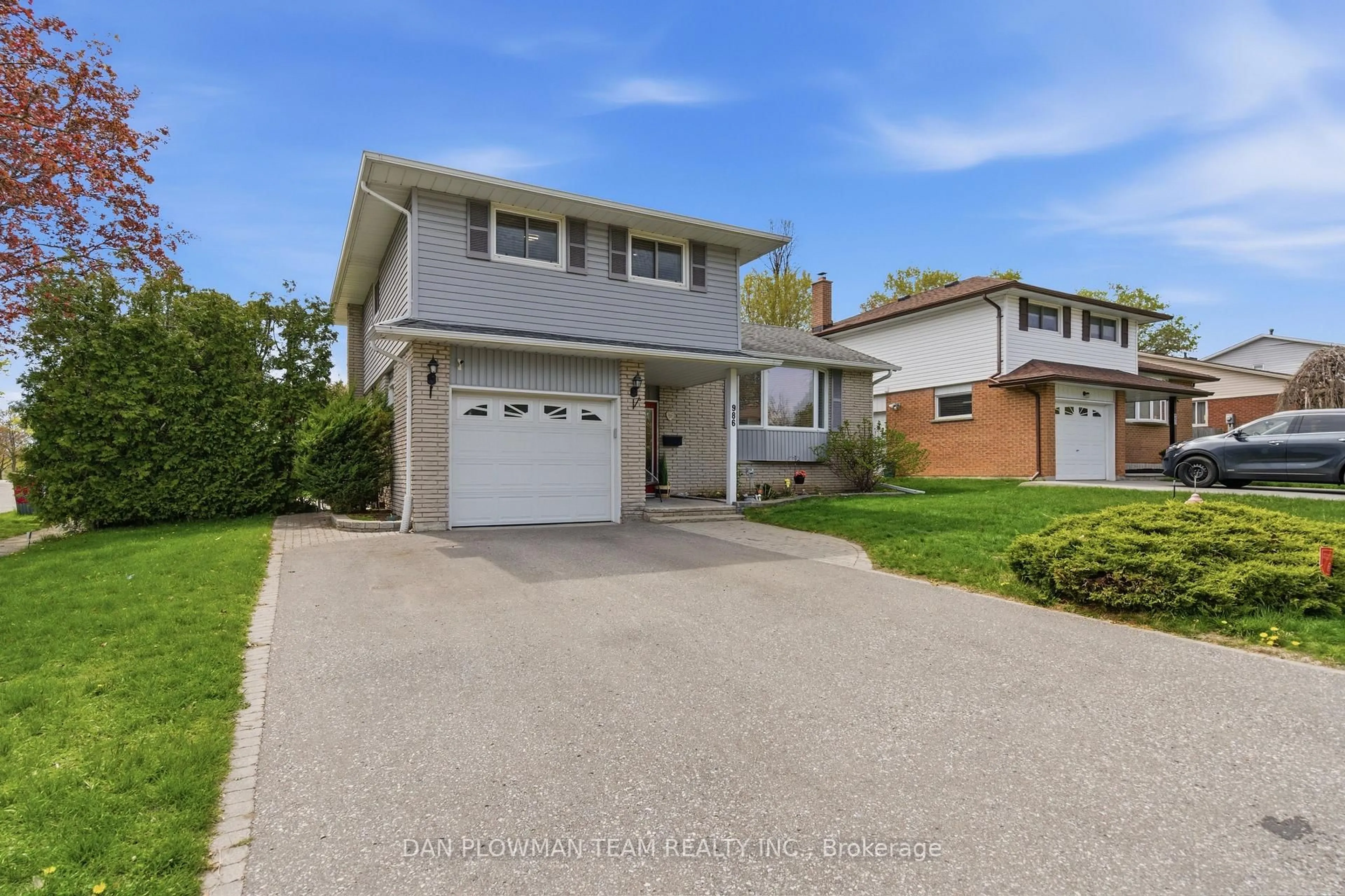 Unknown for 986 Central Park Blvd, Oshawa Ontario L1G 7A6