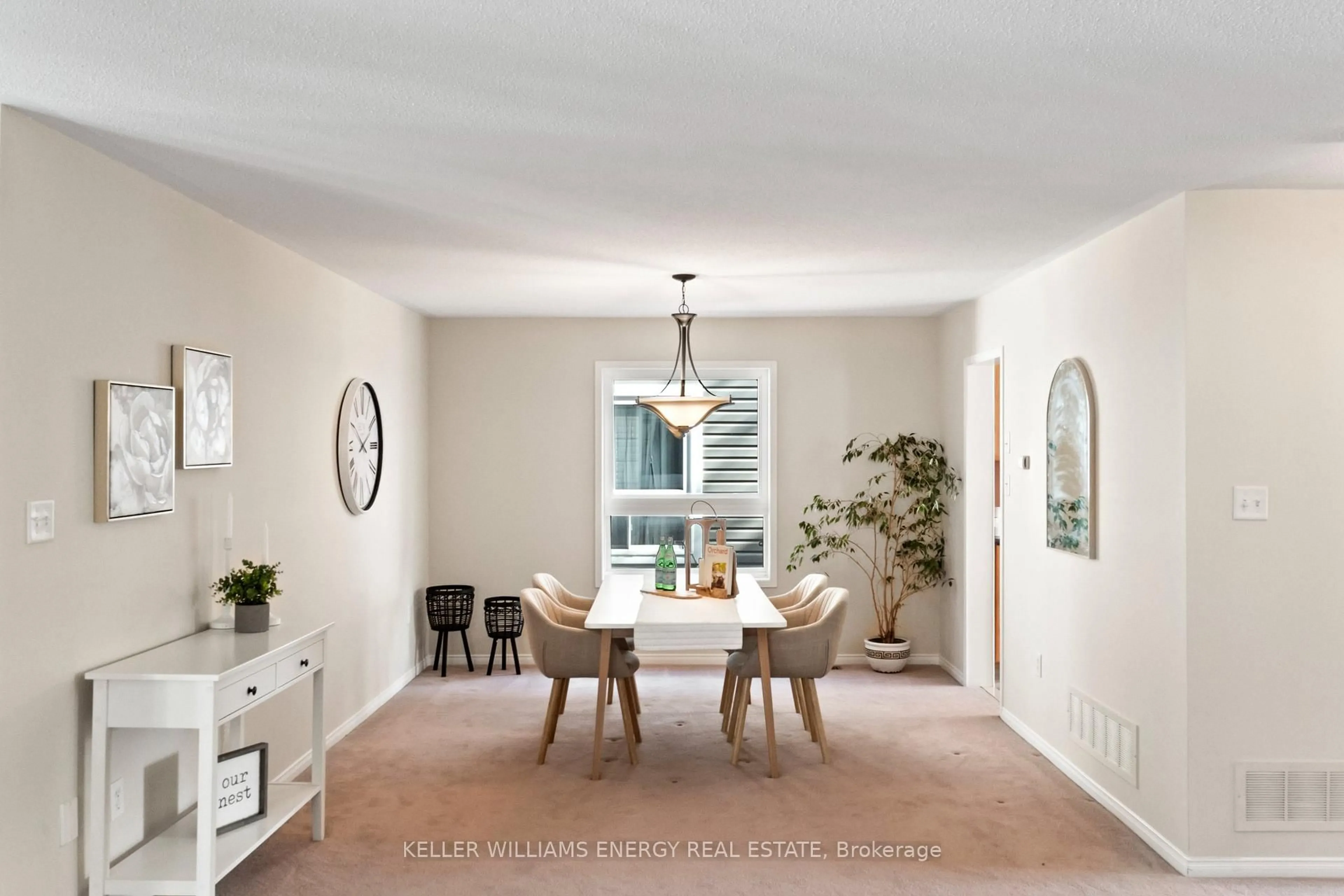 Dining room, ceramic/tile floor for 1530 Aldergrove Dr, Oshawa Ontario L1K 2Y3