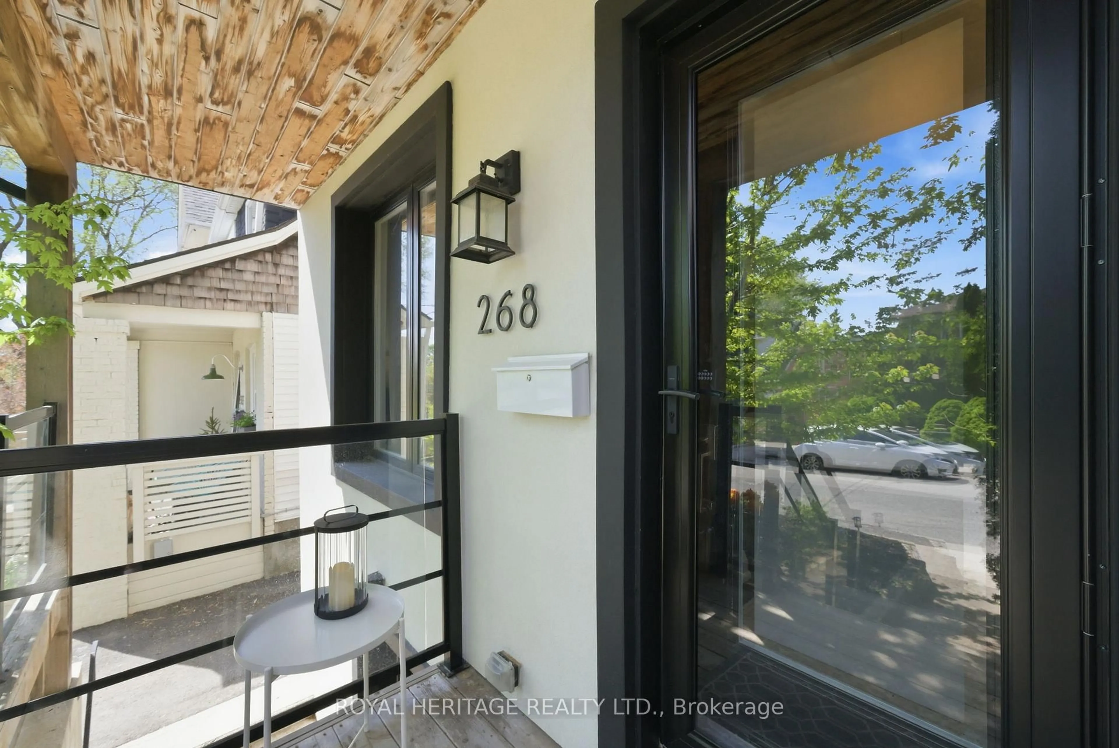 Unknown for 268 Hiawatha Rd, Toronto Ontario M4L 2Y4