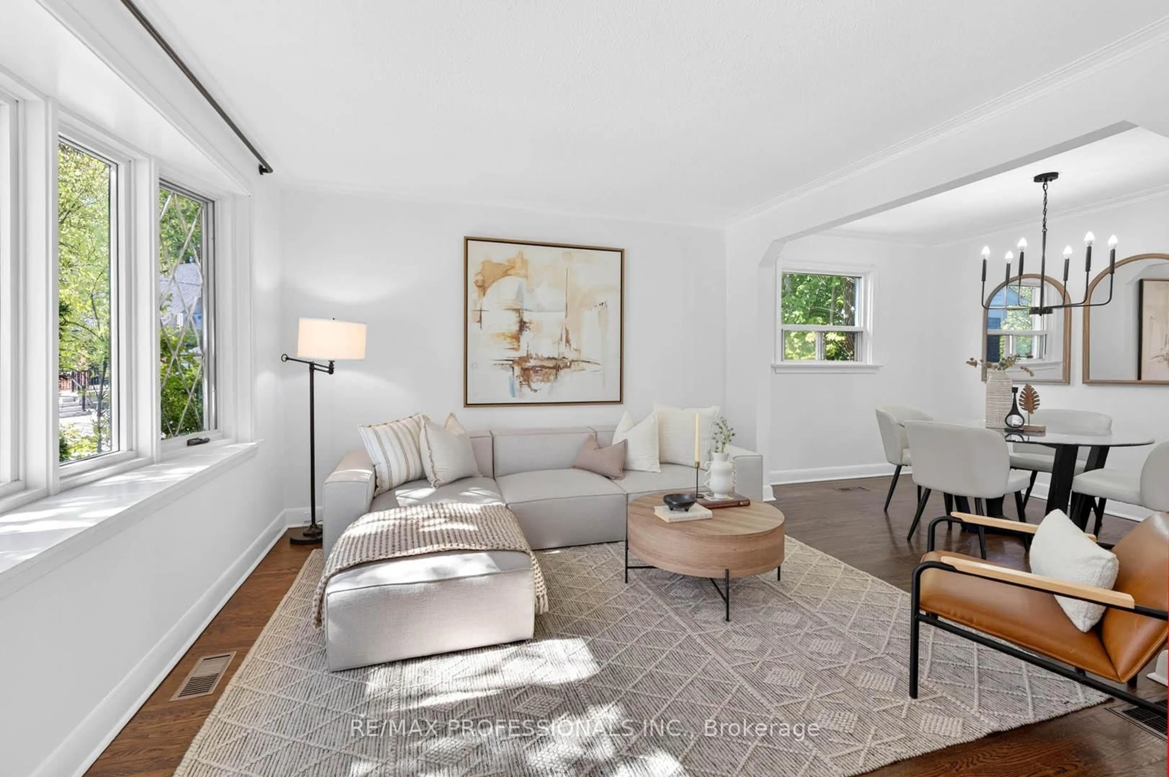 Living room with furniture, unknown for 62 Marchington Circ, Toronto Ontario M1R 3M7