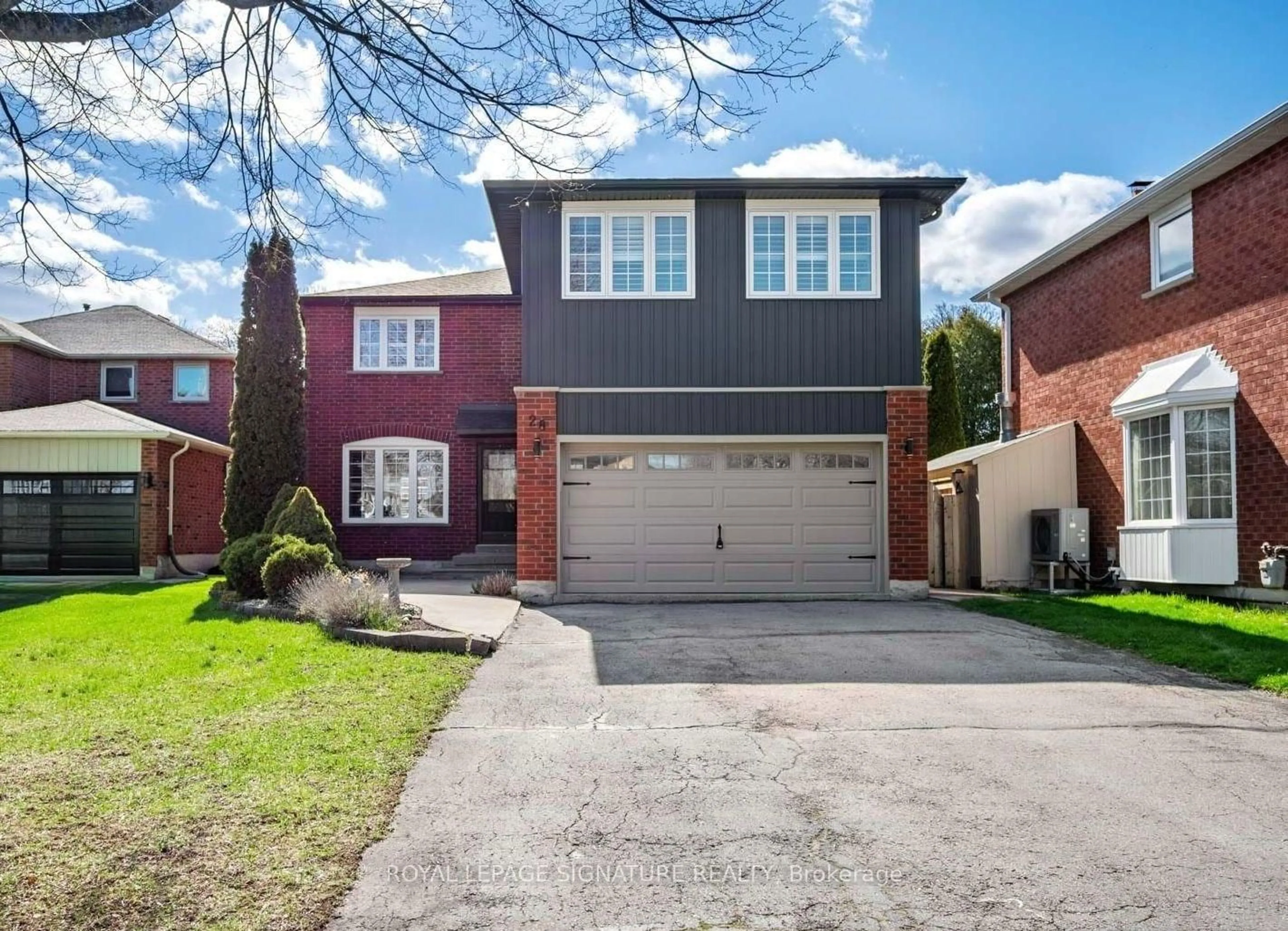 Home with brick exterior material, street for 28 Bowes Garden Crt, Toronto Ontario M1C 4L8