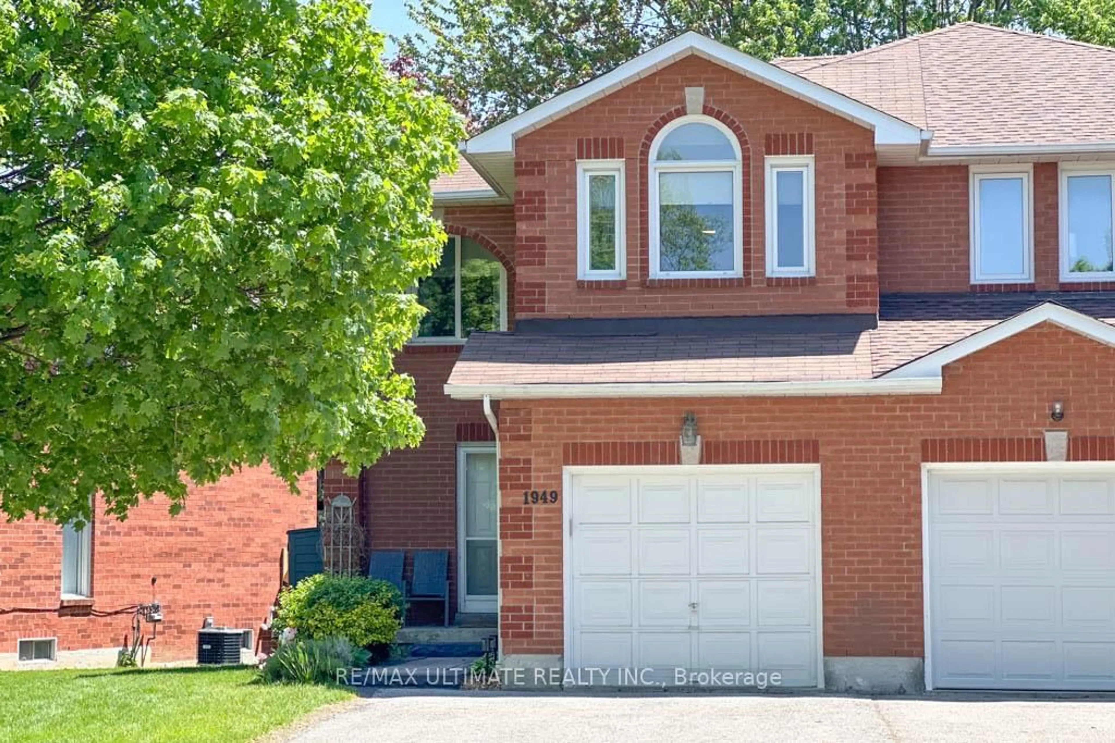 Home with brick exterior material, street for 1949 Pine Grove Ave, Pickering Ontario L1V 6R5