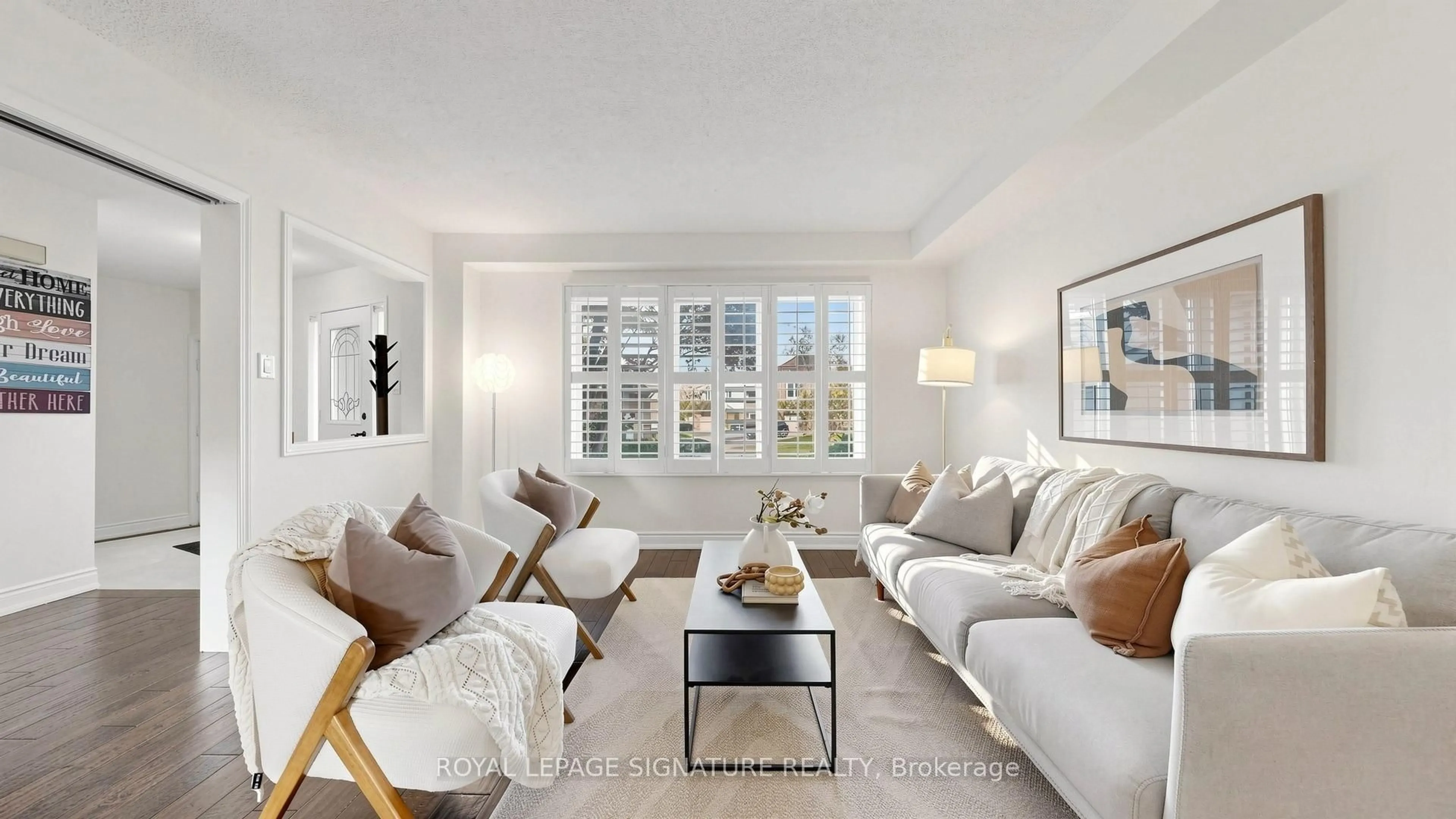 Living room with furniture, unknown for 1493 Major Oaks Rd, Pickering Ontario L1X 2N6