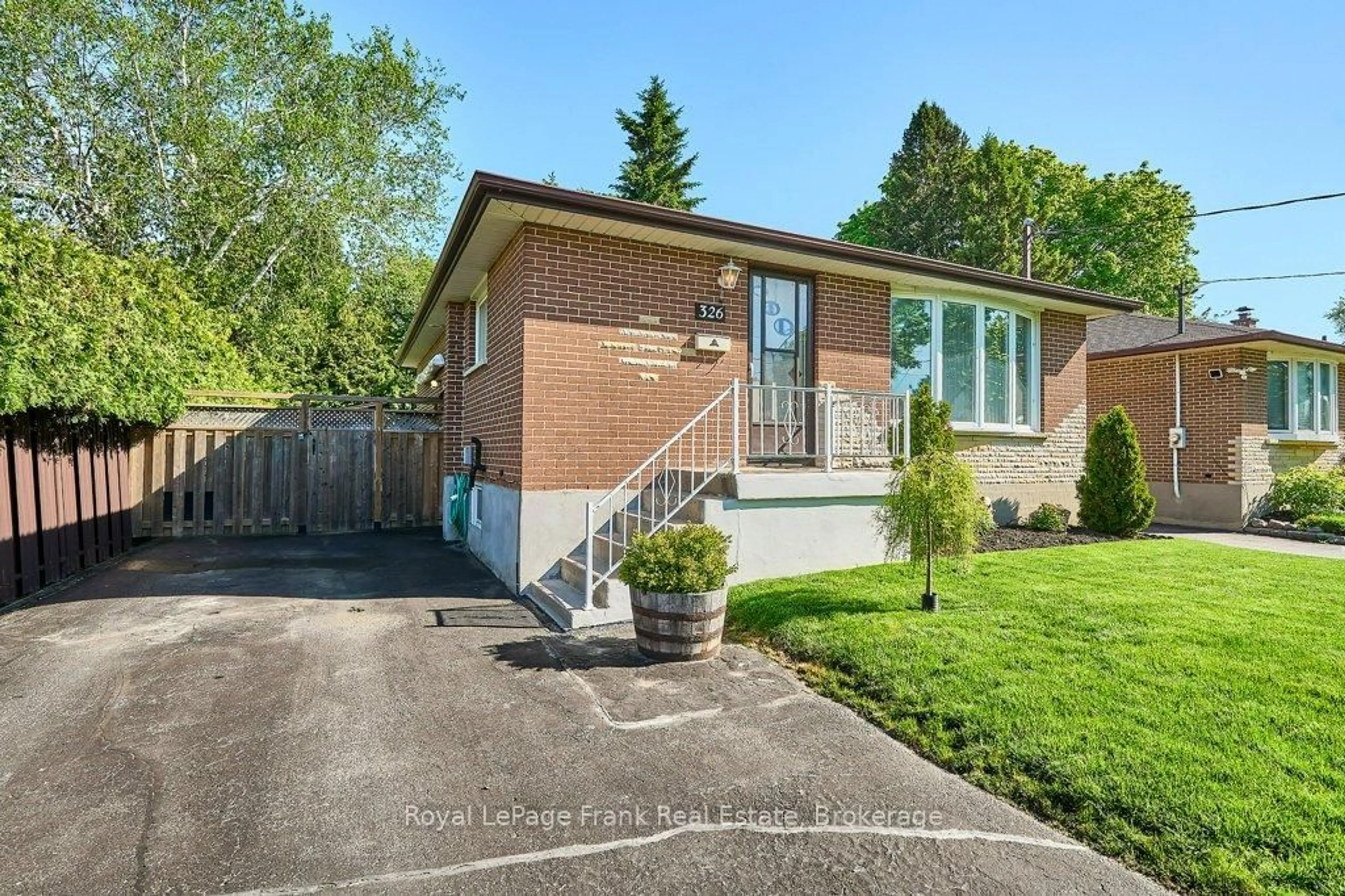 Home with brick exterior material, street for 326 Marion Ave, Oshawa Ontario L1J 3A9