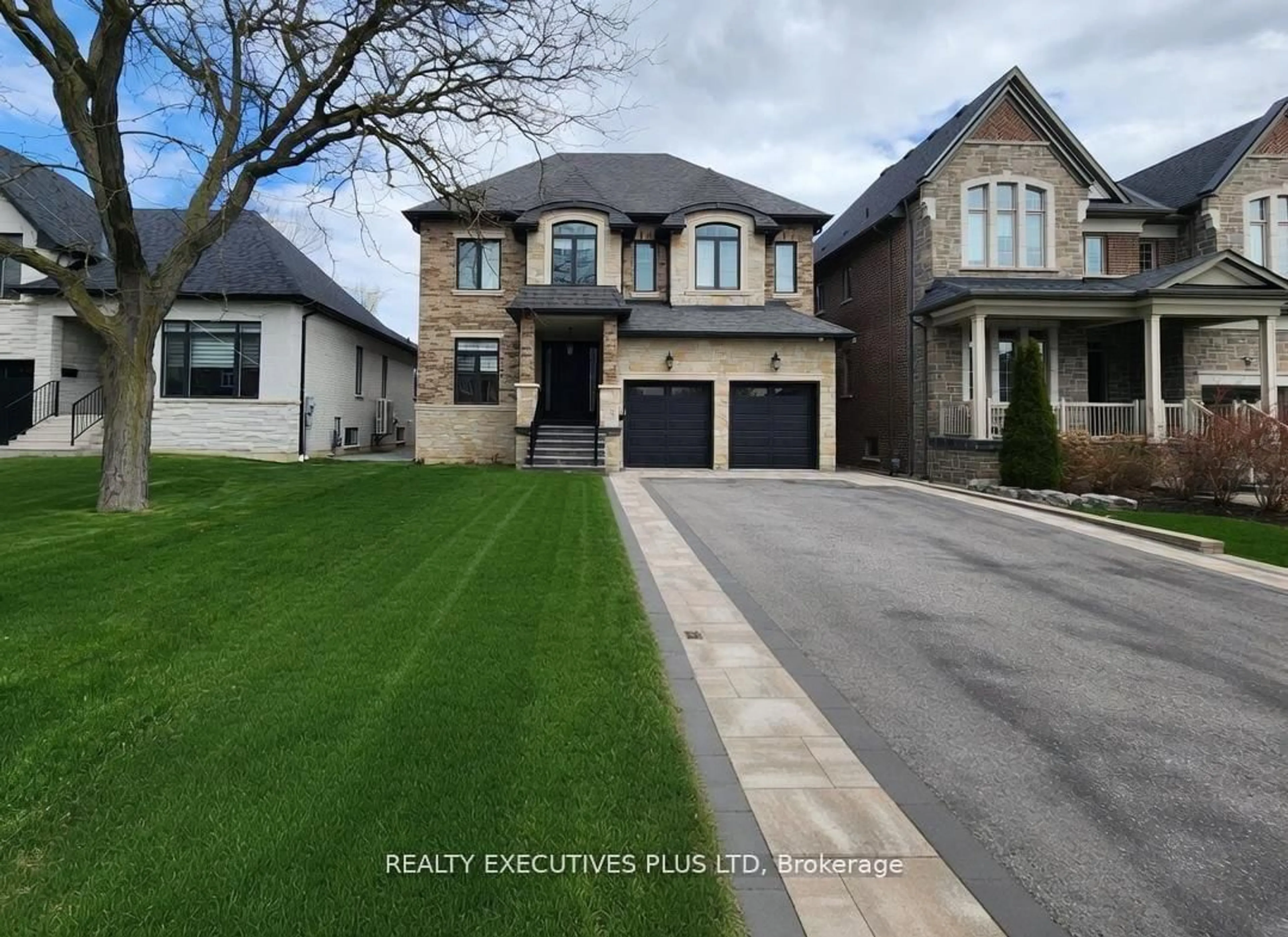 Unknown for 1771 Woodview Ave, Pickering Ontario L1V 1L3