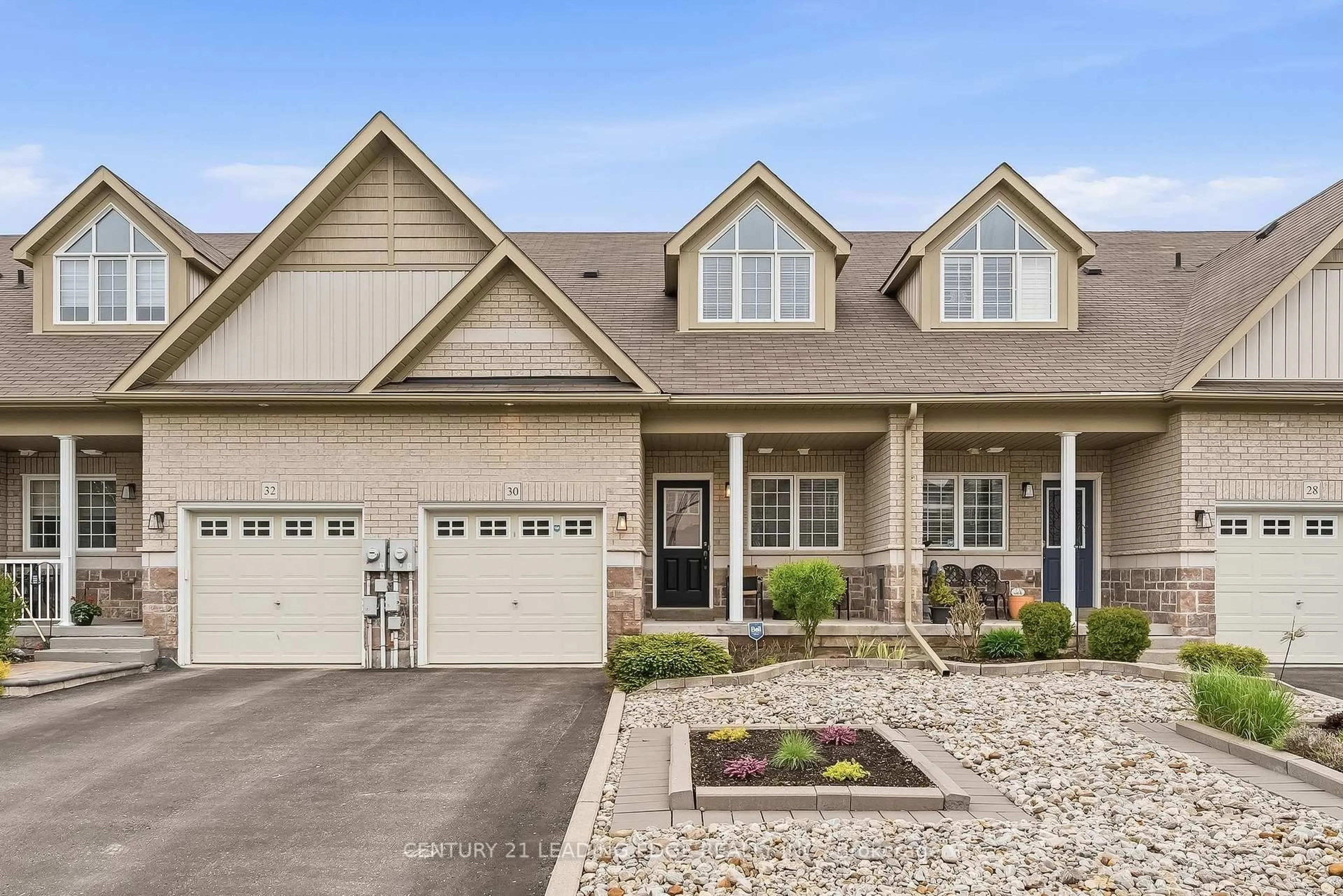 Home with vinyl exterior material, street for 30 Page Pl, Clarington Ontario L1E 2E8