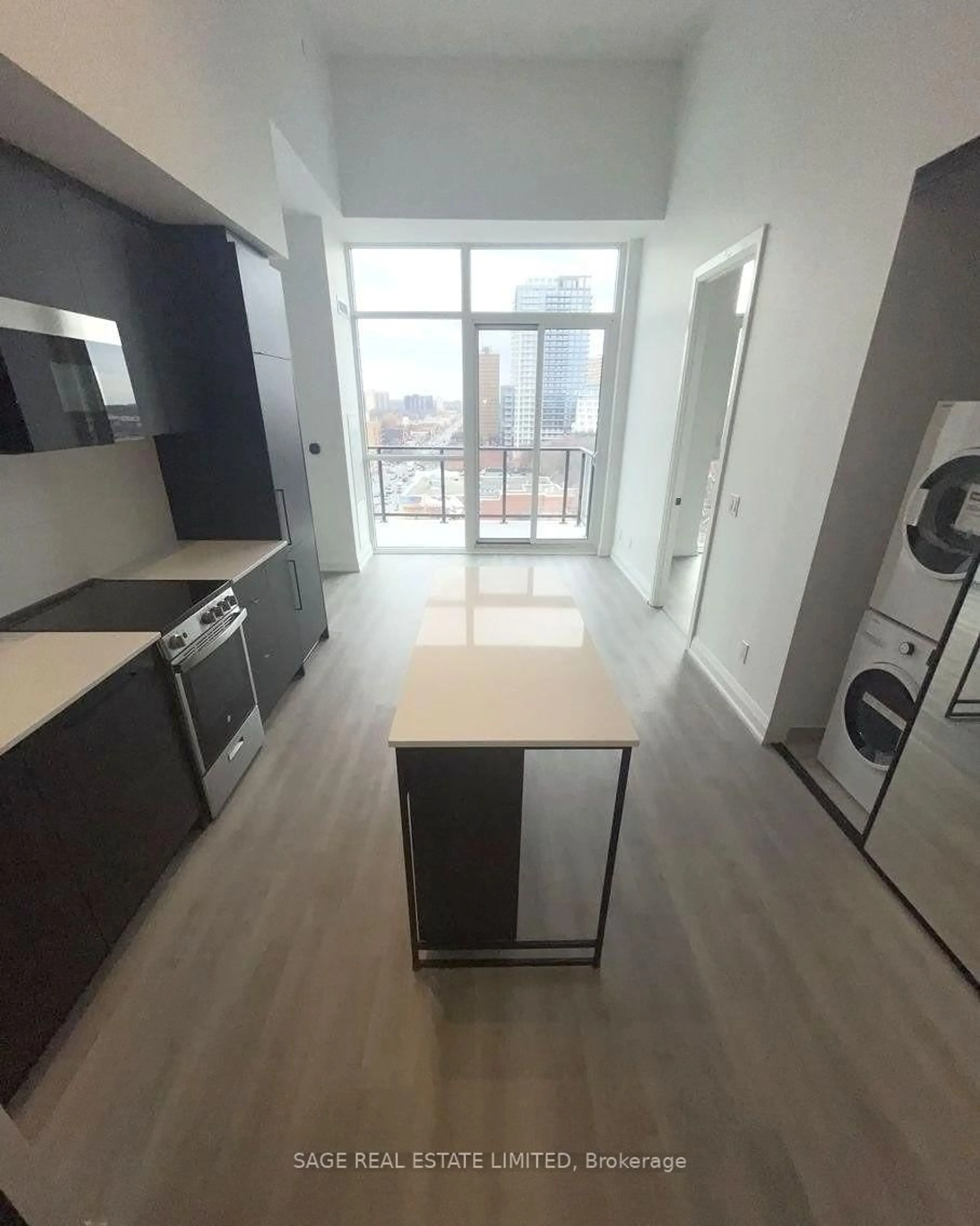 Unknown for 2369 Danforth Ave #1006, Toronto Ontario M4C 1K8