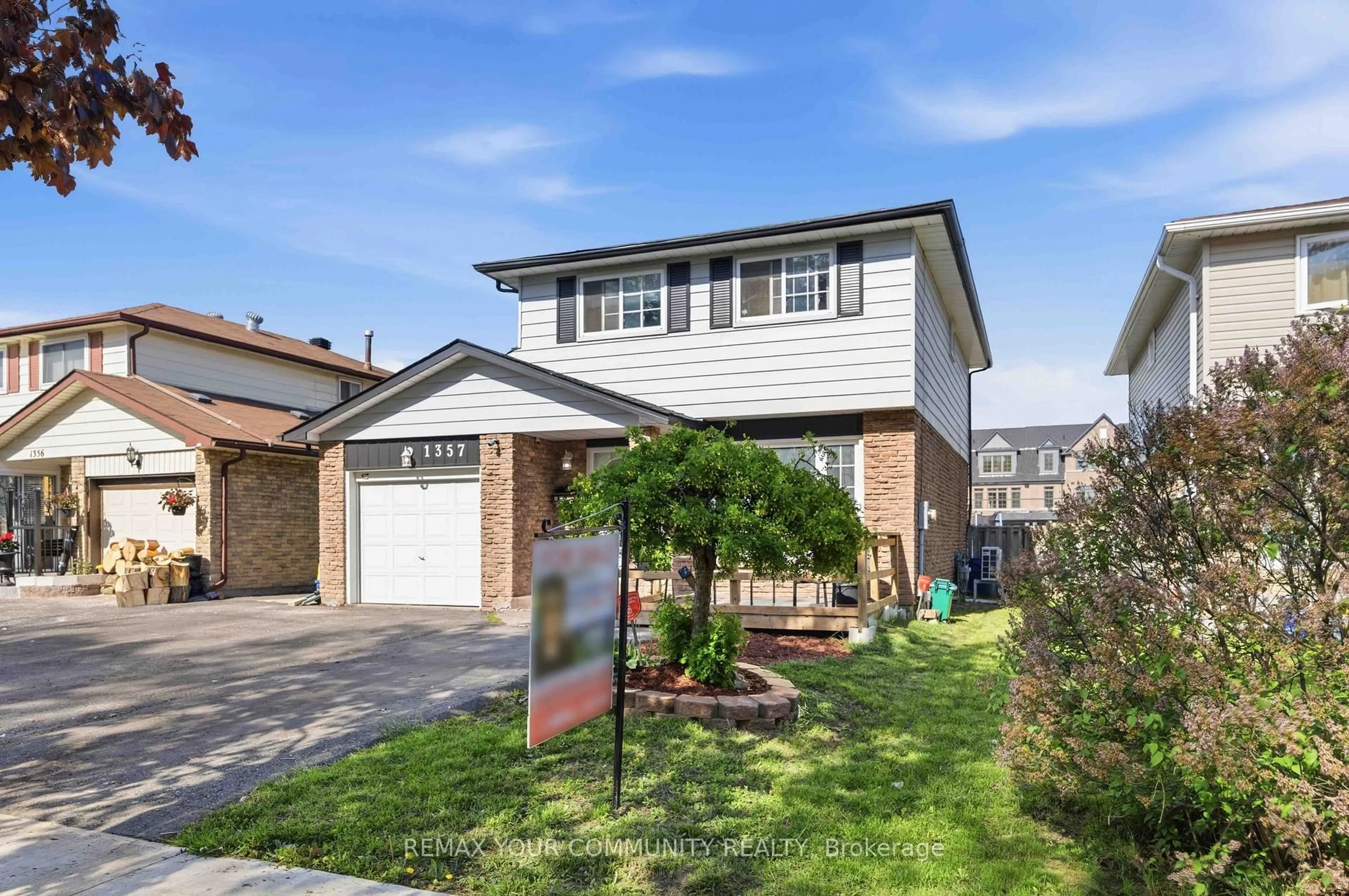 Home with brick exterior material, street for 1357 Belair Cres, Oshawa Ontario L1K 1H2