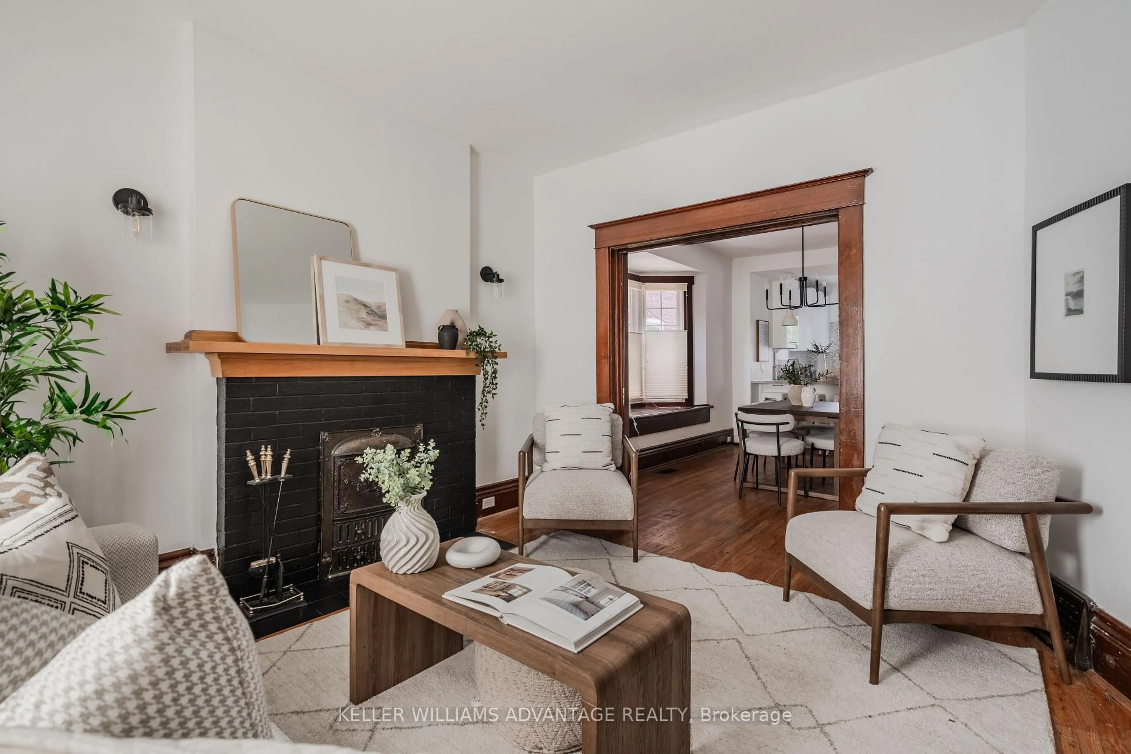 Living room with furniture, unknown for 111 Rainsford Rd, Toronto Ontario M4L 3N8