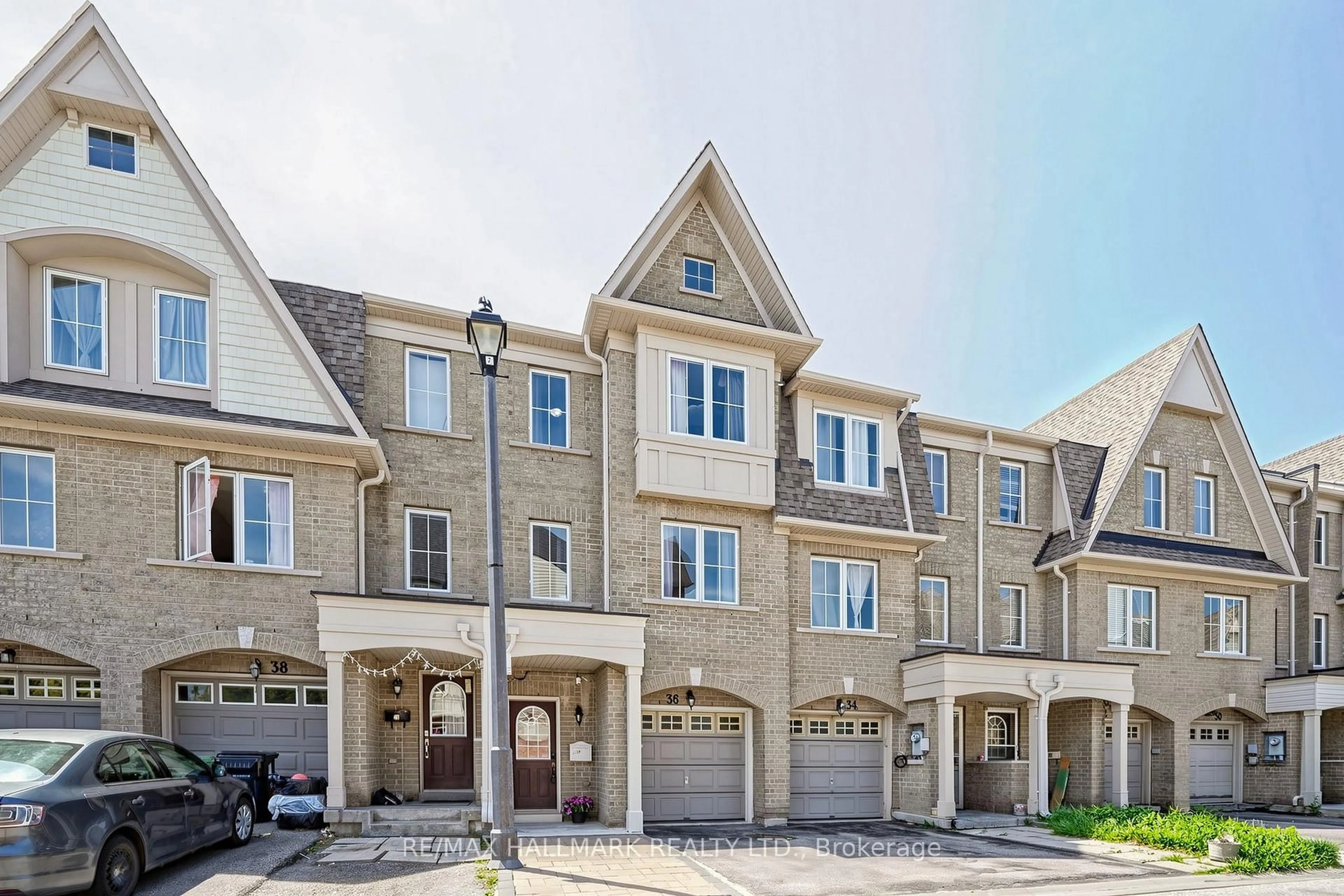 Unknown for 36 Jenkinson Way #132, Toronto Ontario M1P 5H4