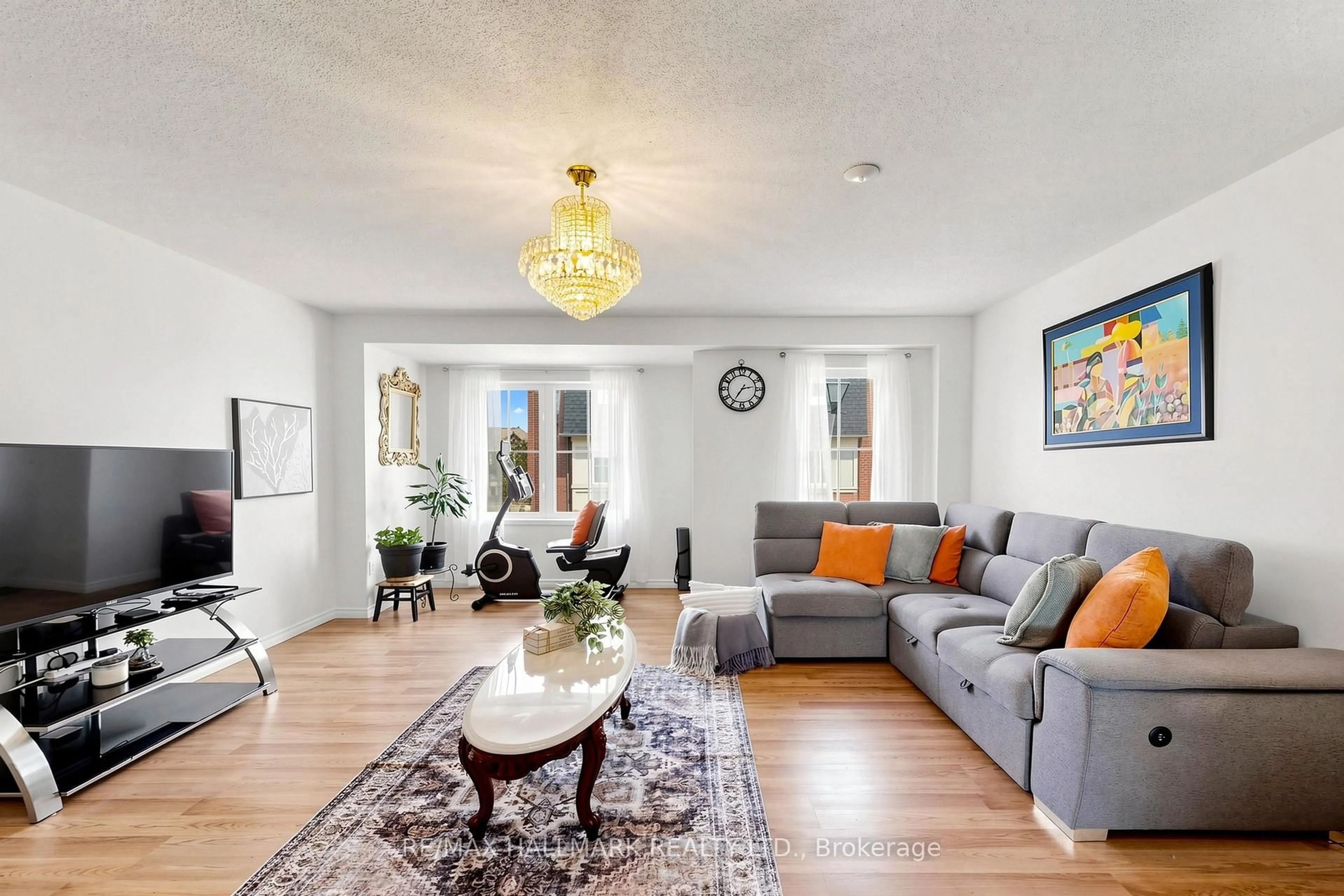 Living room with furniture, unknown for 36 Jenkinson Way #132, Toronto Ontario M1P 5H4