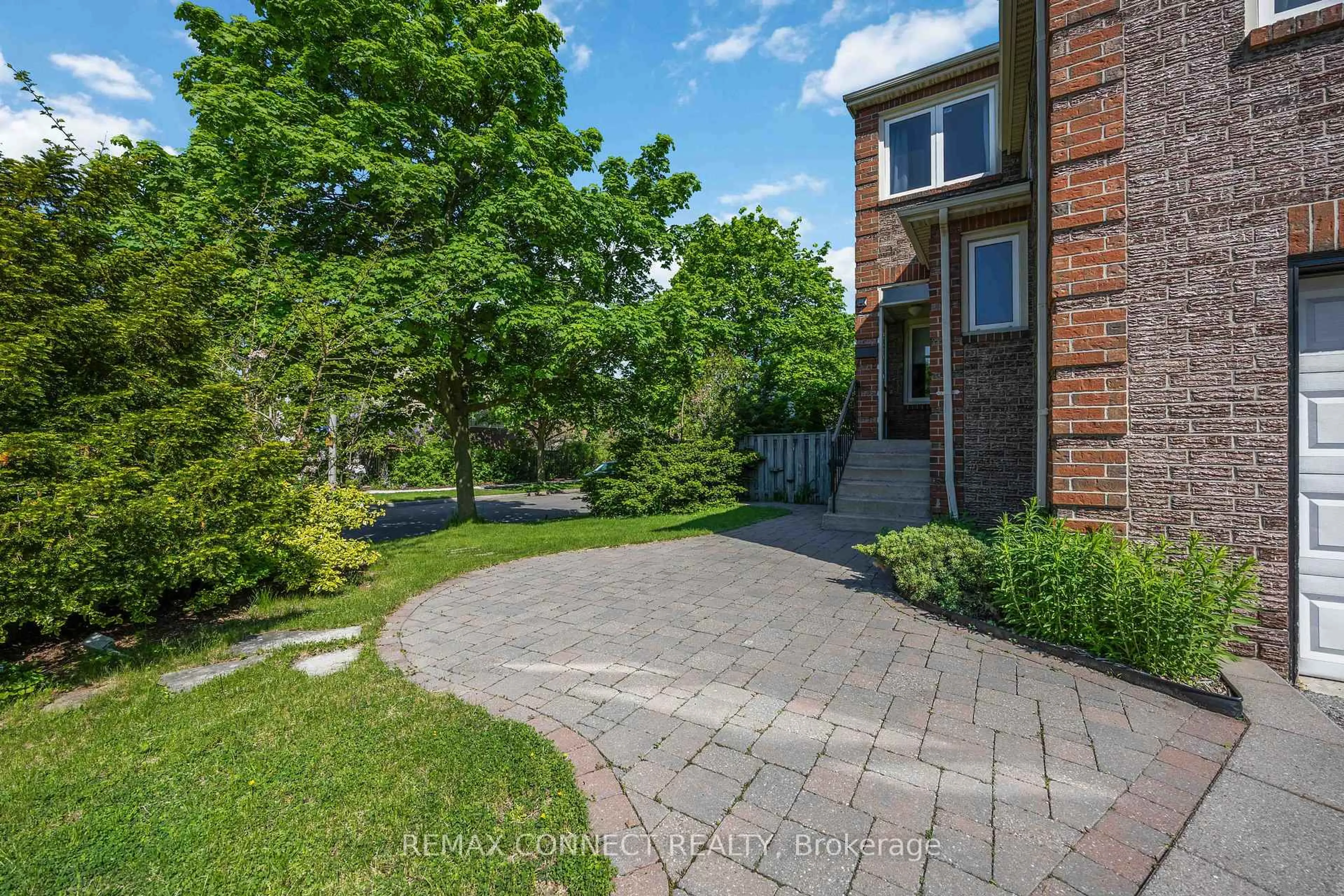 Unknown for 64 Coalport Dr, Toronto Ontario M1N 4B7