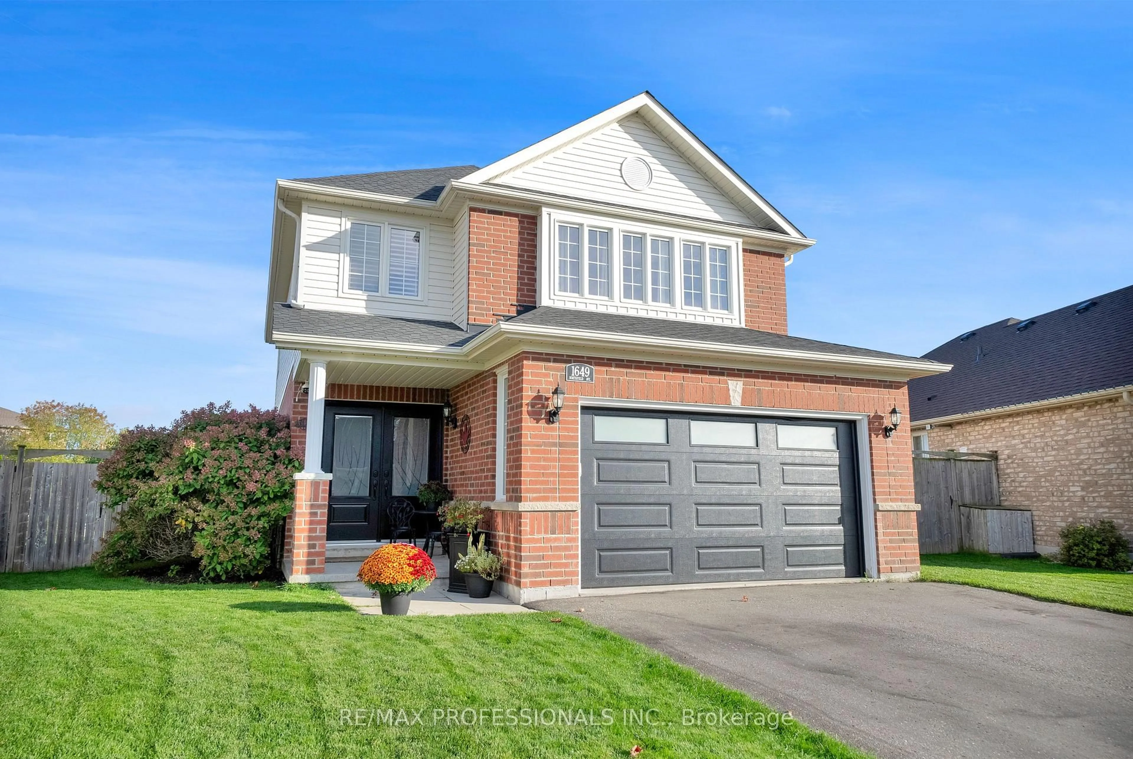 Home with brick exterior material, street for 1649 Northfield Ave, Oshawa Ontario L1K 0K8