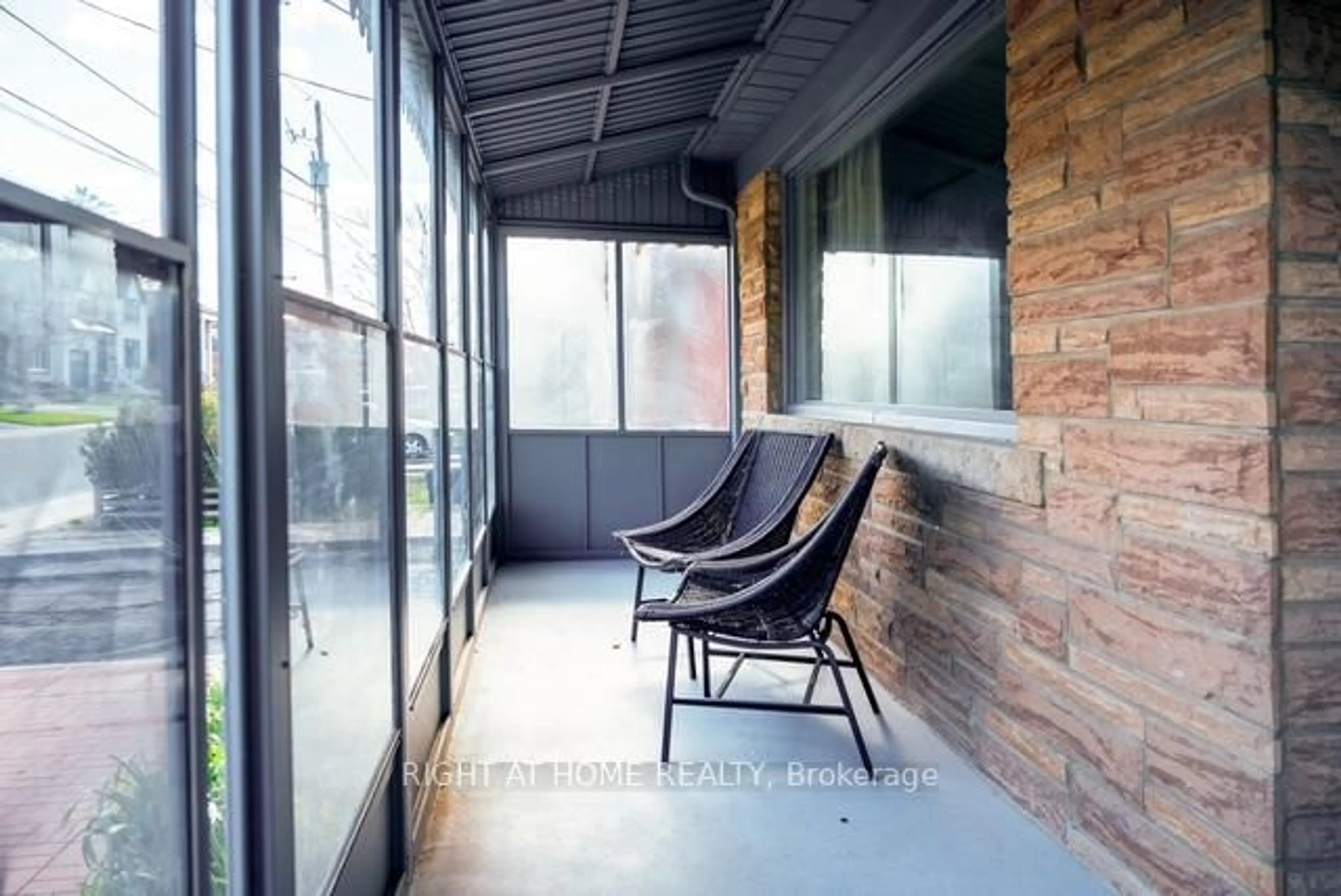 Patio, unknown for 148 Glen Albert Dr, Toronto Ontario M4B 1J3