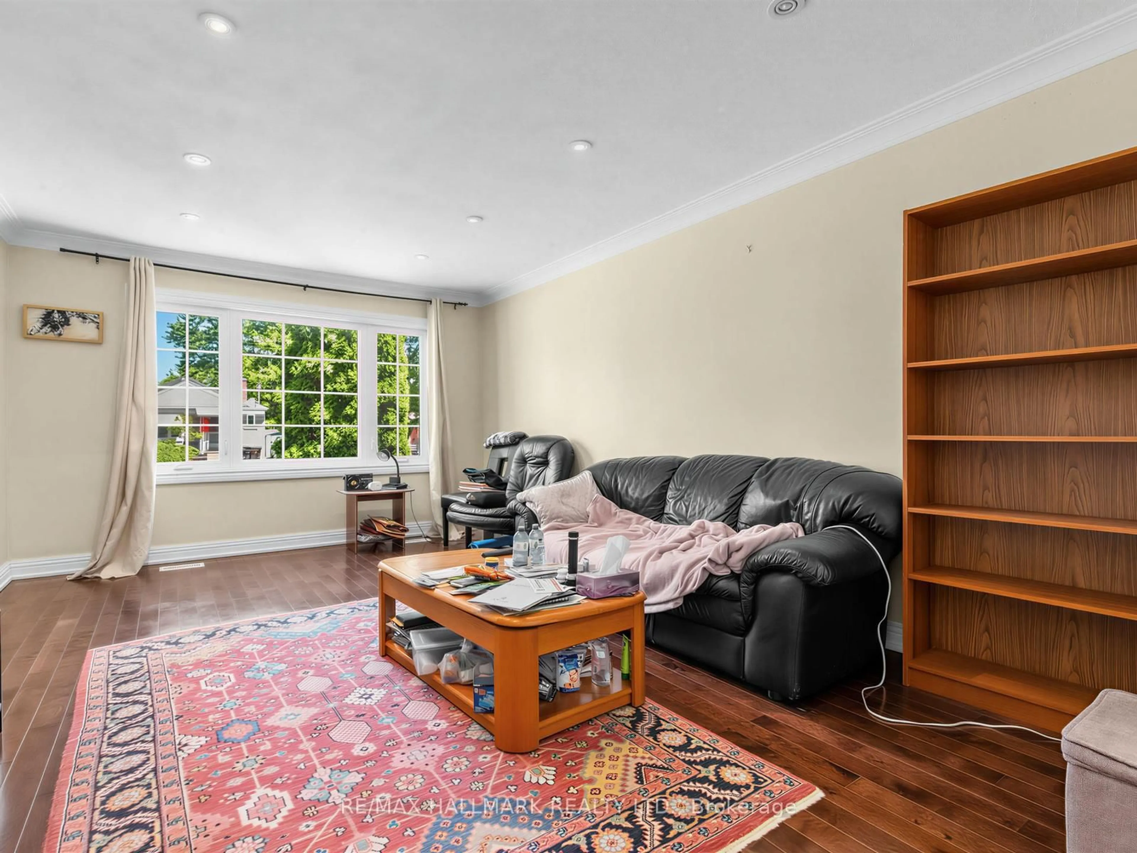 Living room with furniture, unknown for 34 Greylawn Cres, Toronto Ontario M1R 2V6