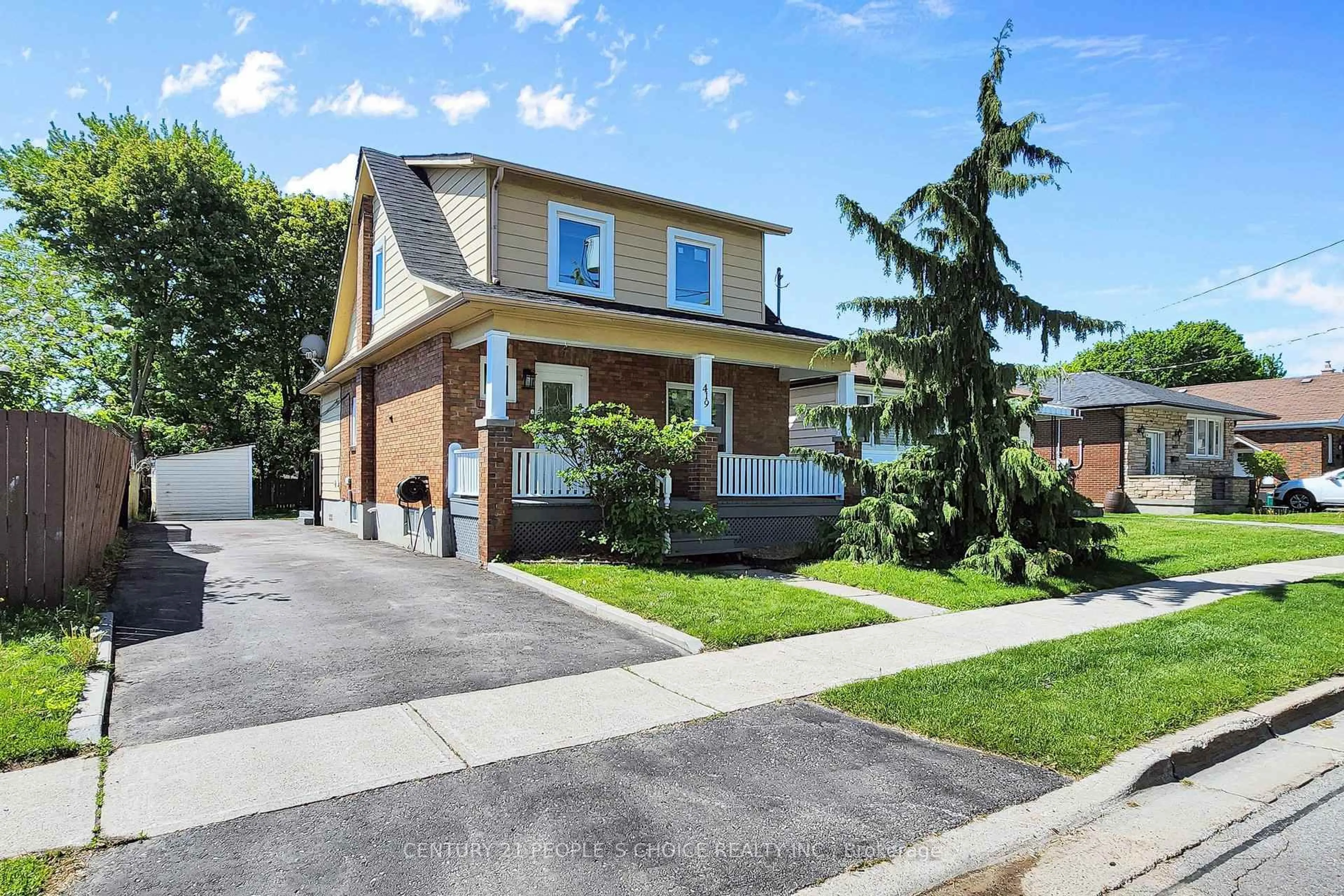 Home with brick exterior material, street for 419 Adelaide Ave, Oshawa Ontario L1J 2R9