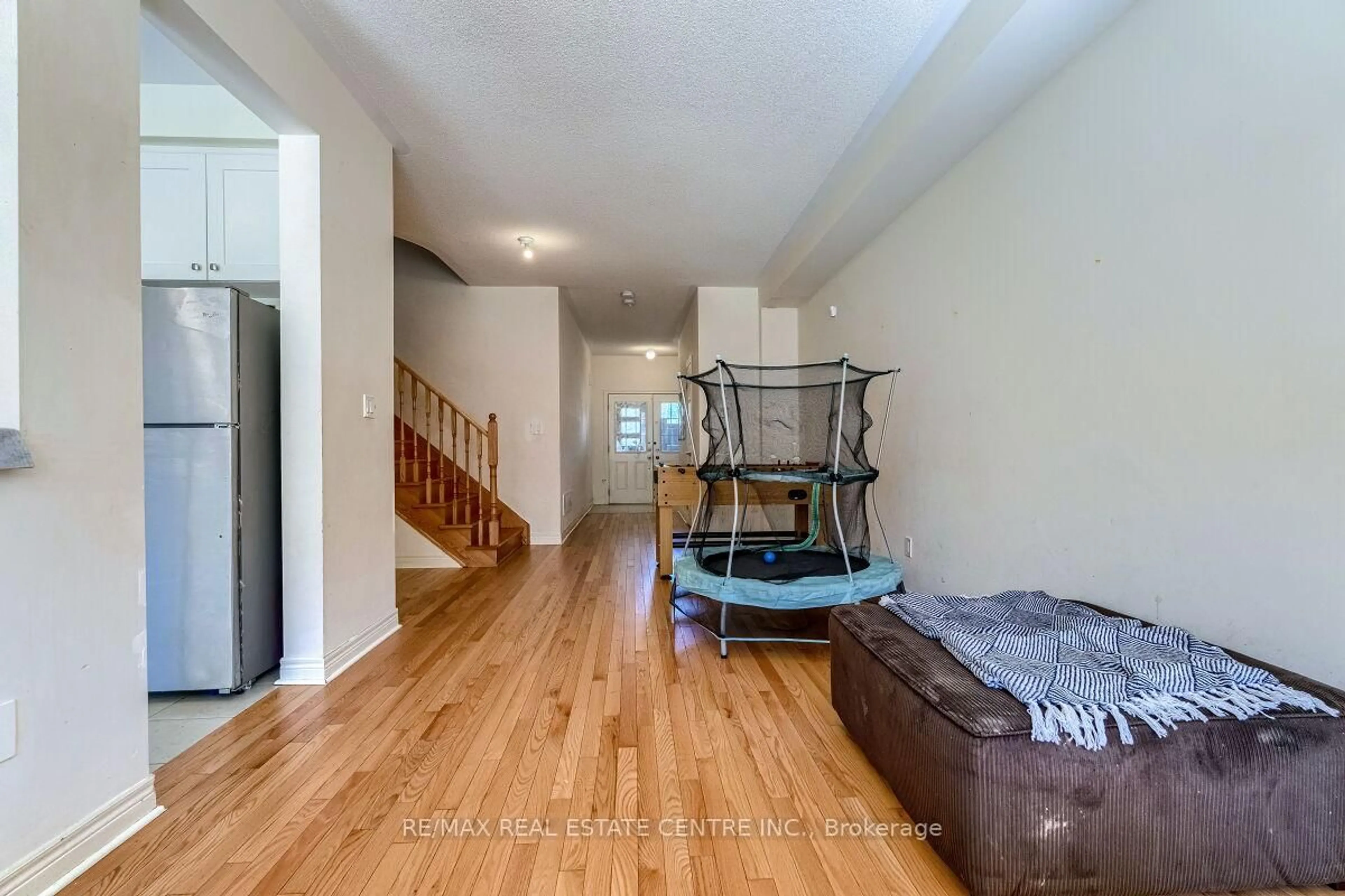 Unknown for 1193 Kettering Dr, Oshawa Ontario L1K 1A6