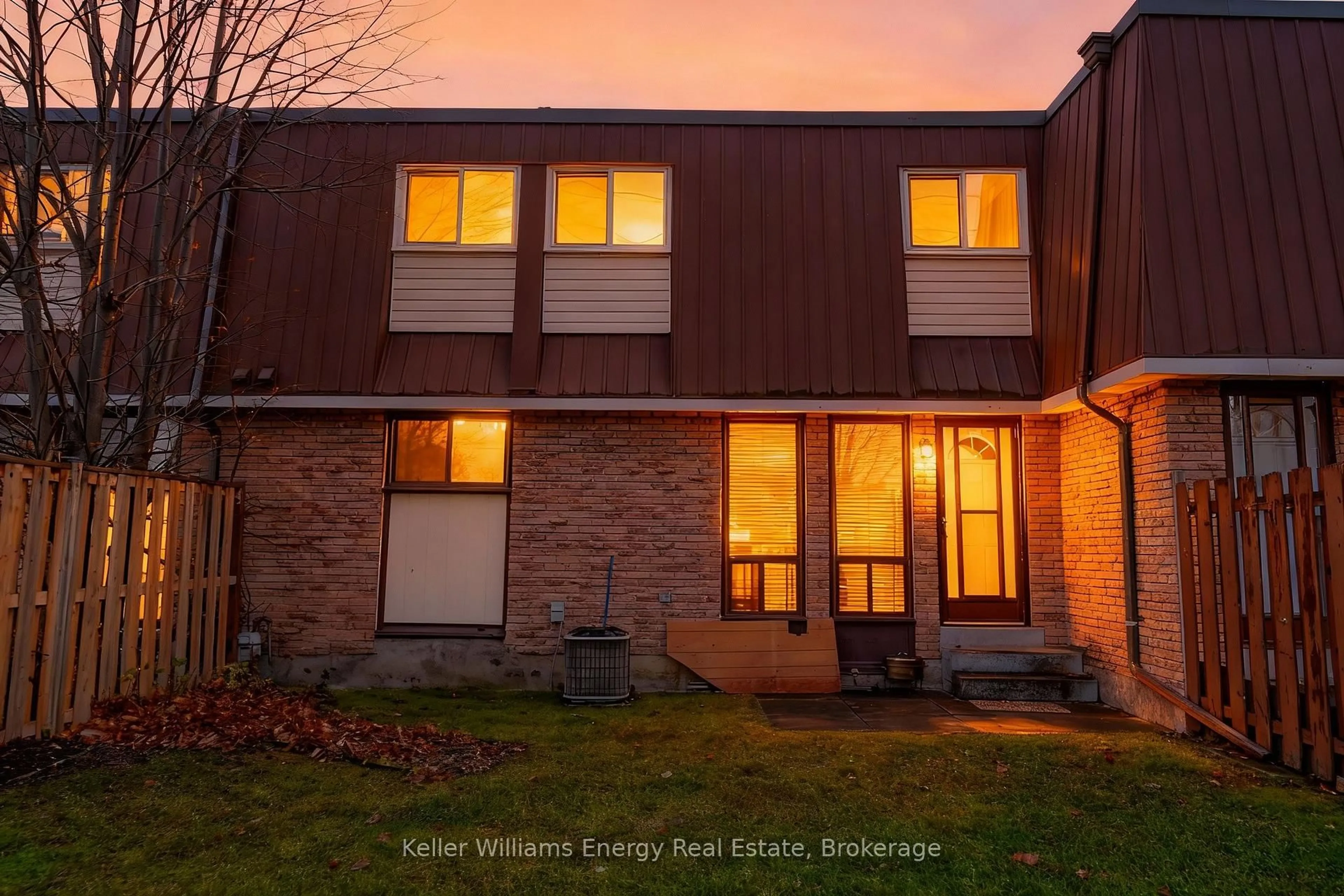 Unknown for 1333 Mary St #39, Oshawa Ontario L1G 6Z3