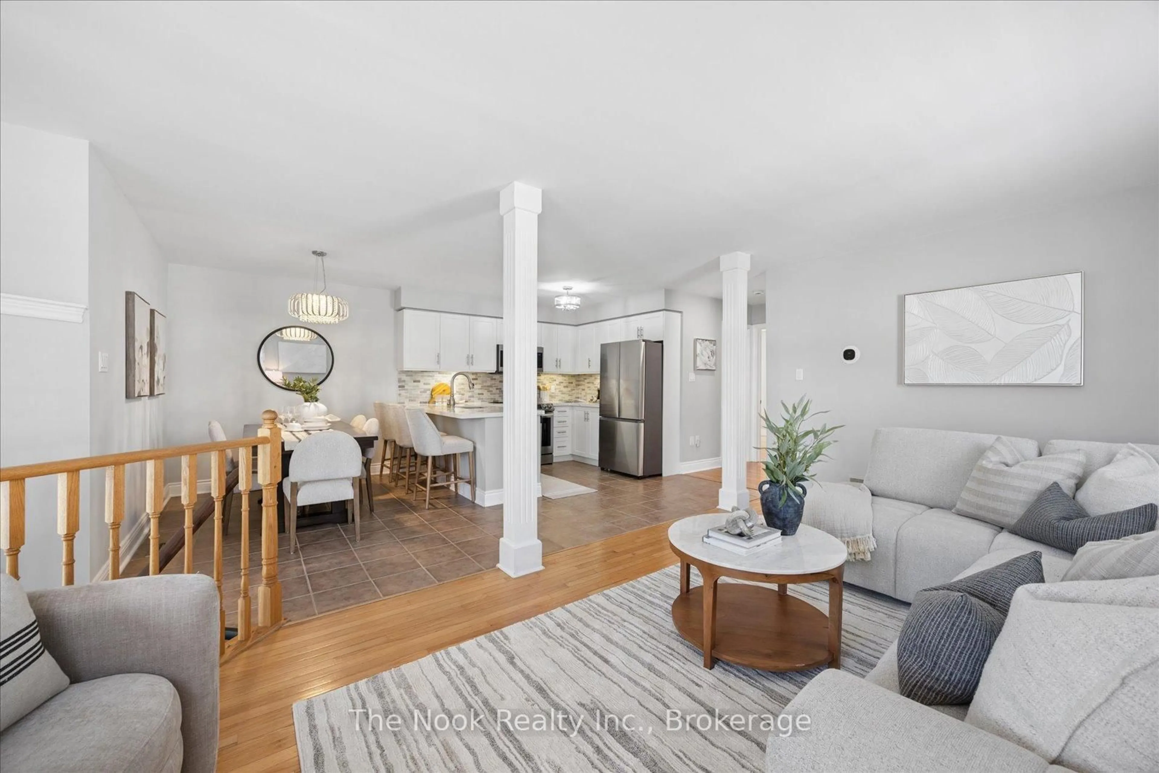 Living room with furniture, unknown for 1000 Grandlea Crt, Oshawa Ontario L1K 2N1