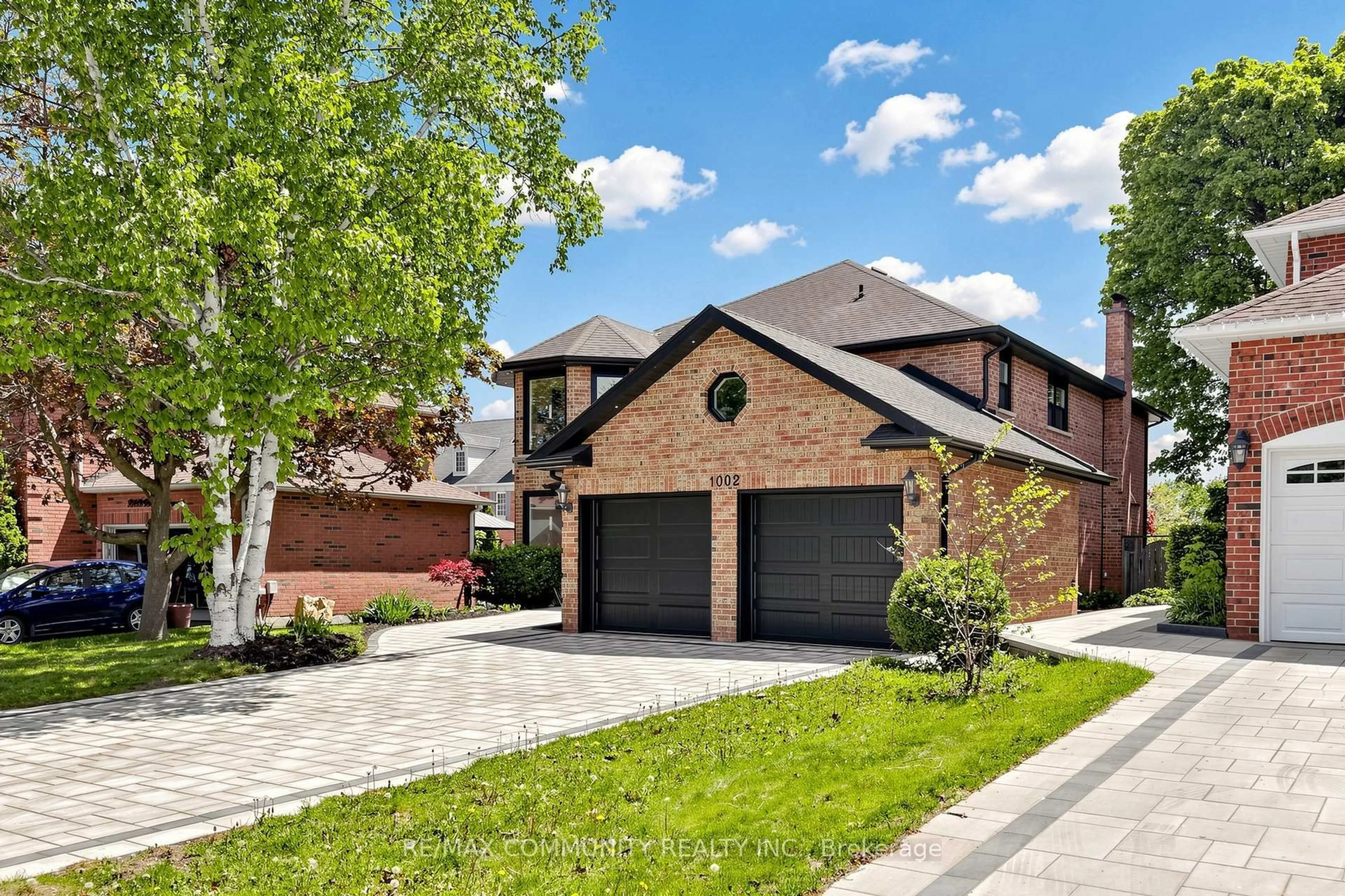 Home with brick exterior material, street for 1002 Riverview Cres, Pickering Ontario L1V 4M5