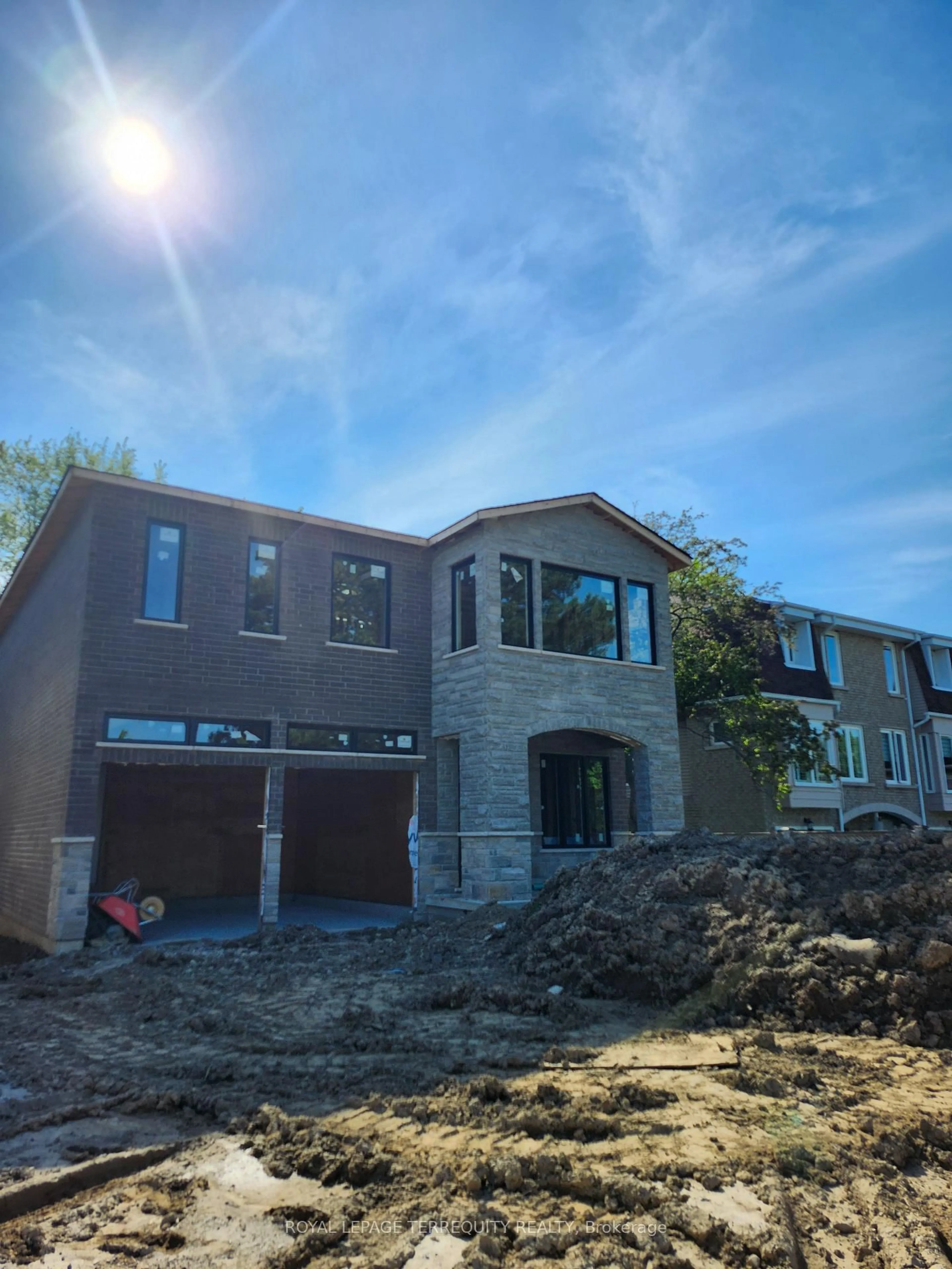 Home with brick exterior material, building for 3372 Brimley Rd, Toronto Ontario M1V 4X6