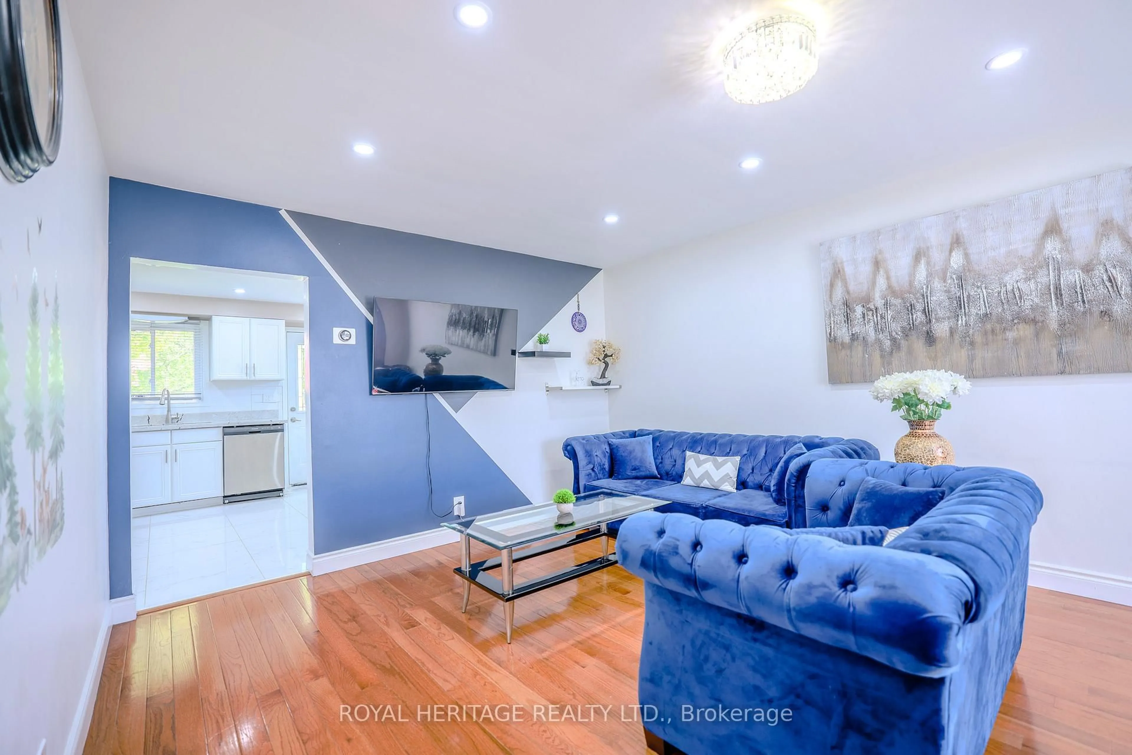 Living room with furniture, unknown for 1092 Cedar St, Oshawa Ontario L1J 3R9
