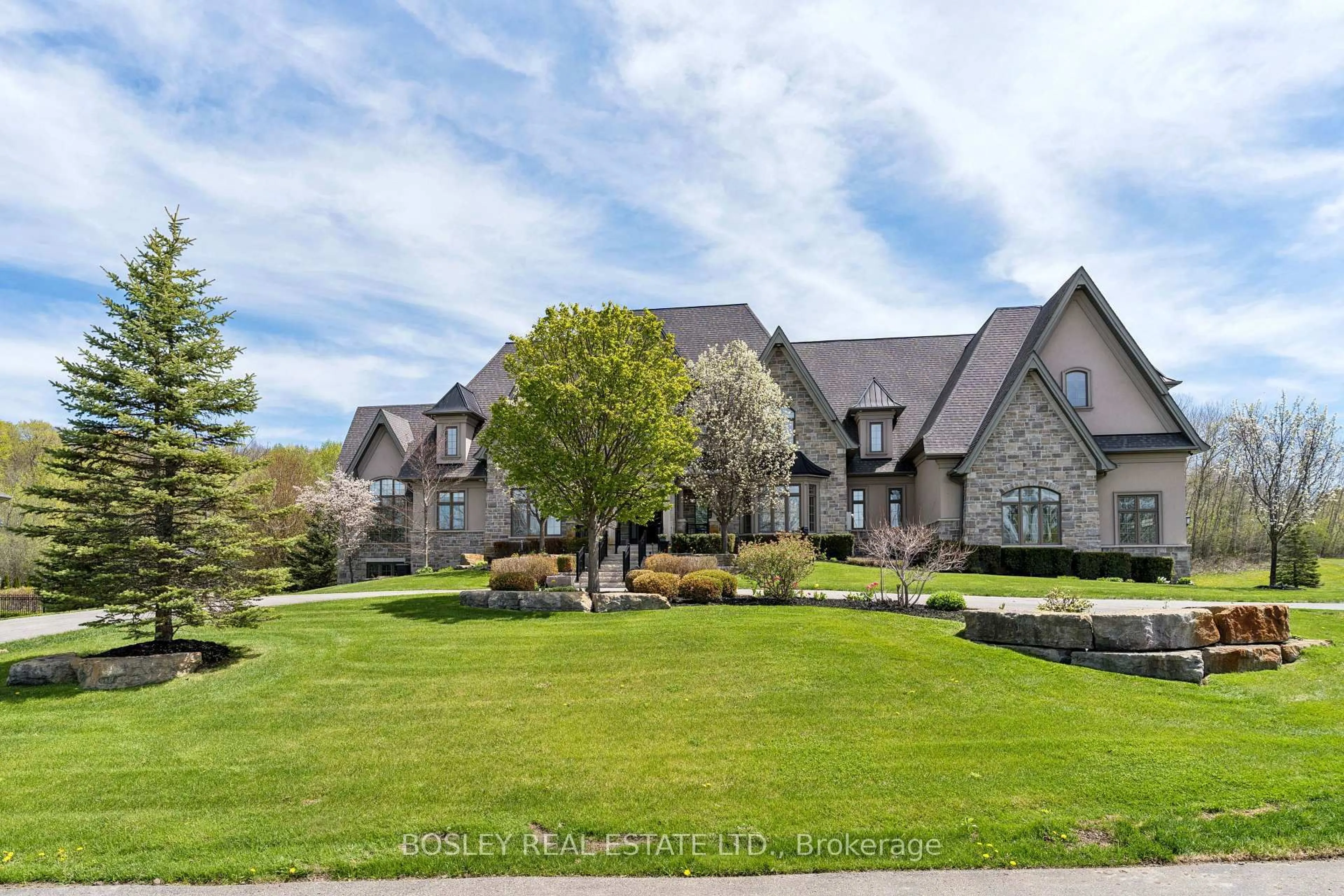 Unknown for 3325 Hollywood Crt, Pickering Ontario L1X 0A3