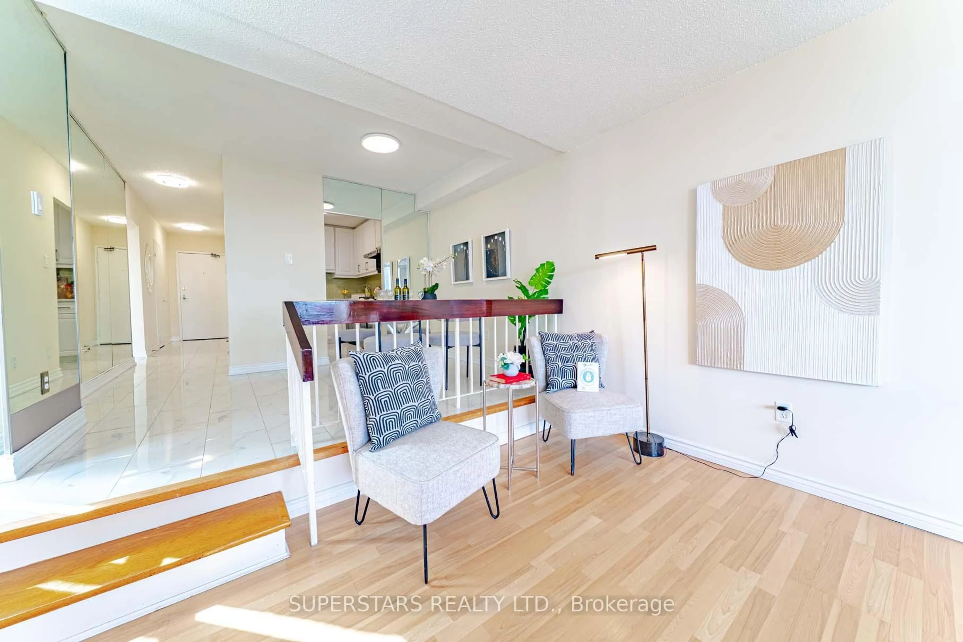 Unknown for 4101 Sheppard Ave #1006, Toronto Ontario M1S 3H3