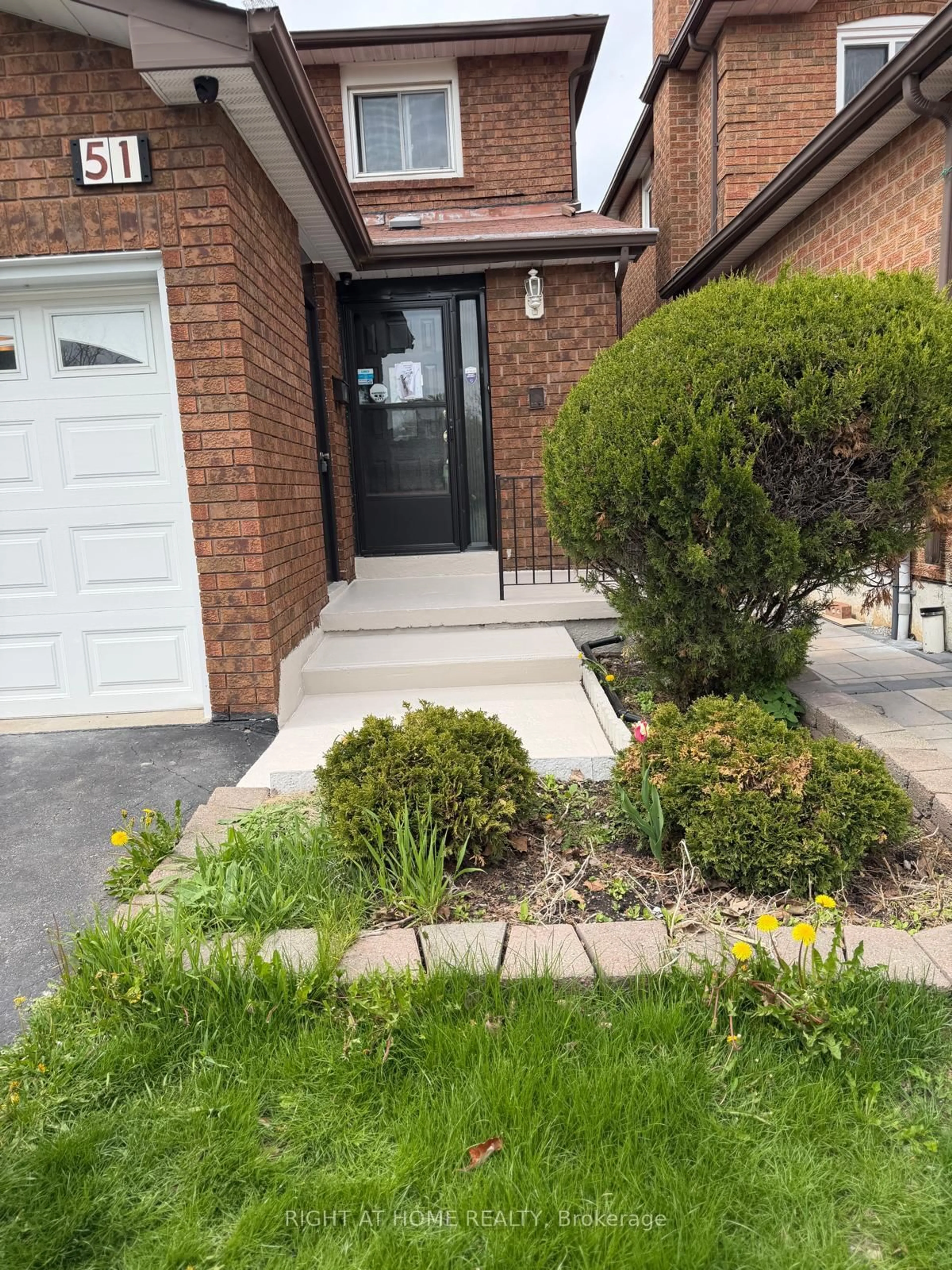 Unknown for 51 Burnt Bark Dr, Toronto Ontario M1V 3J6