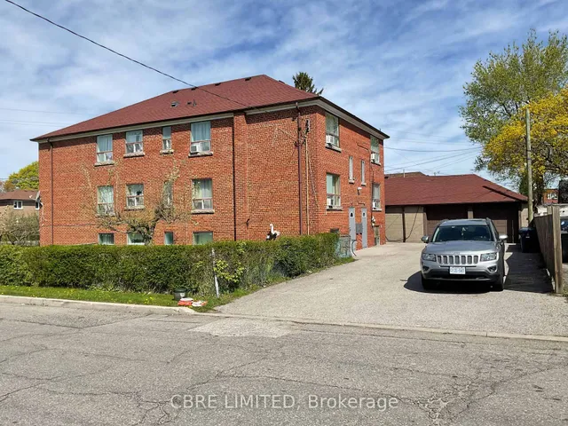 587 Danforth Rd, Toronto 3