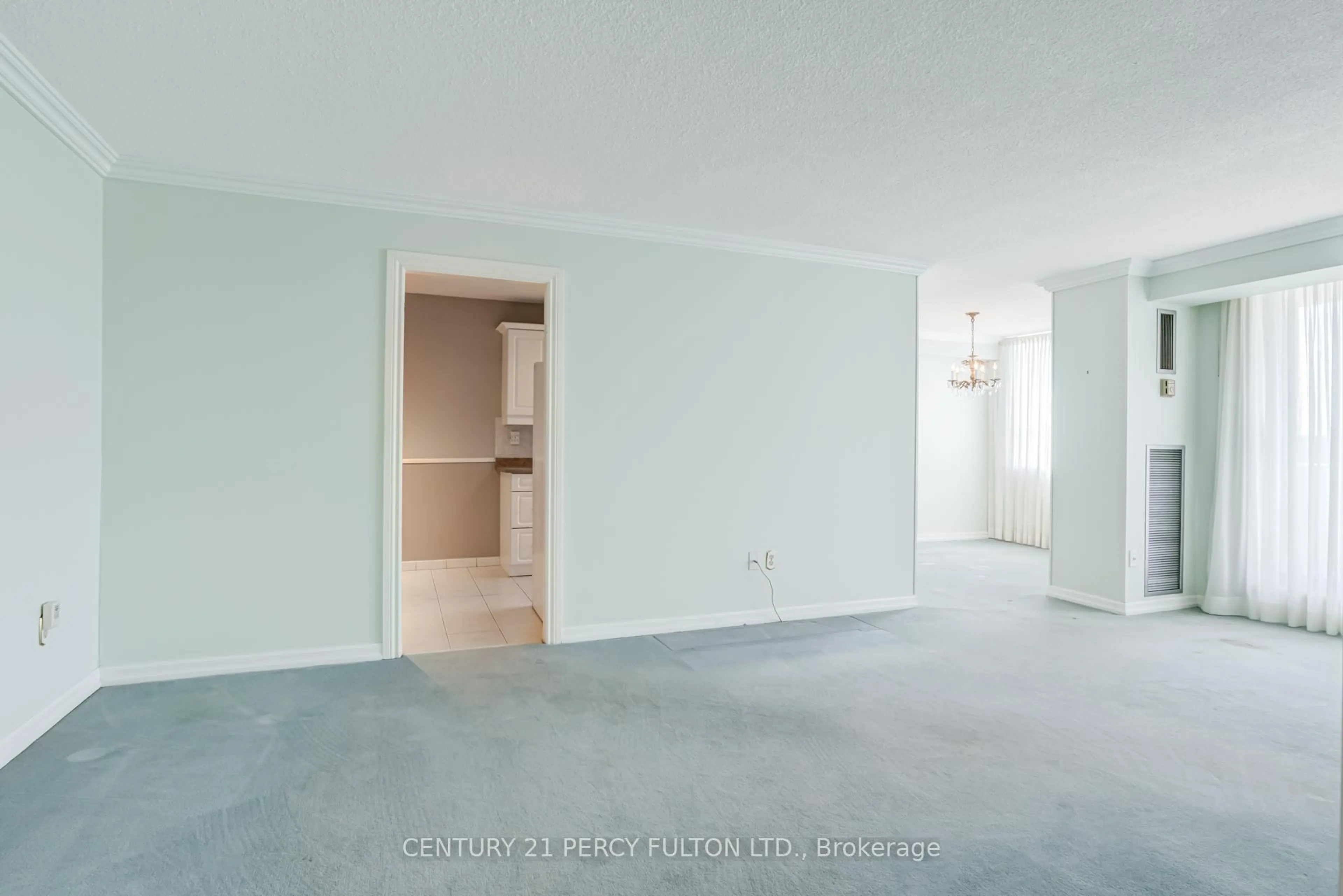 A pic of a room for 121 Trudelle St #608, Toronto Ontario M1J 3K4