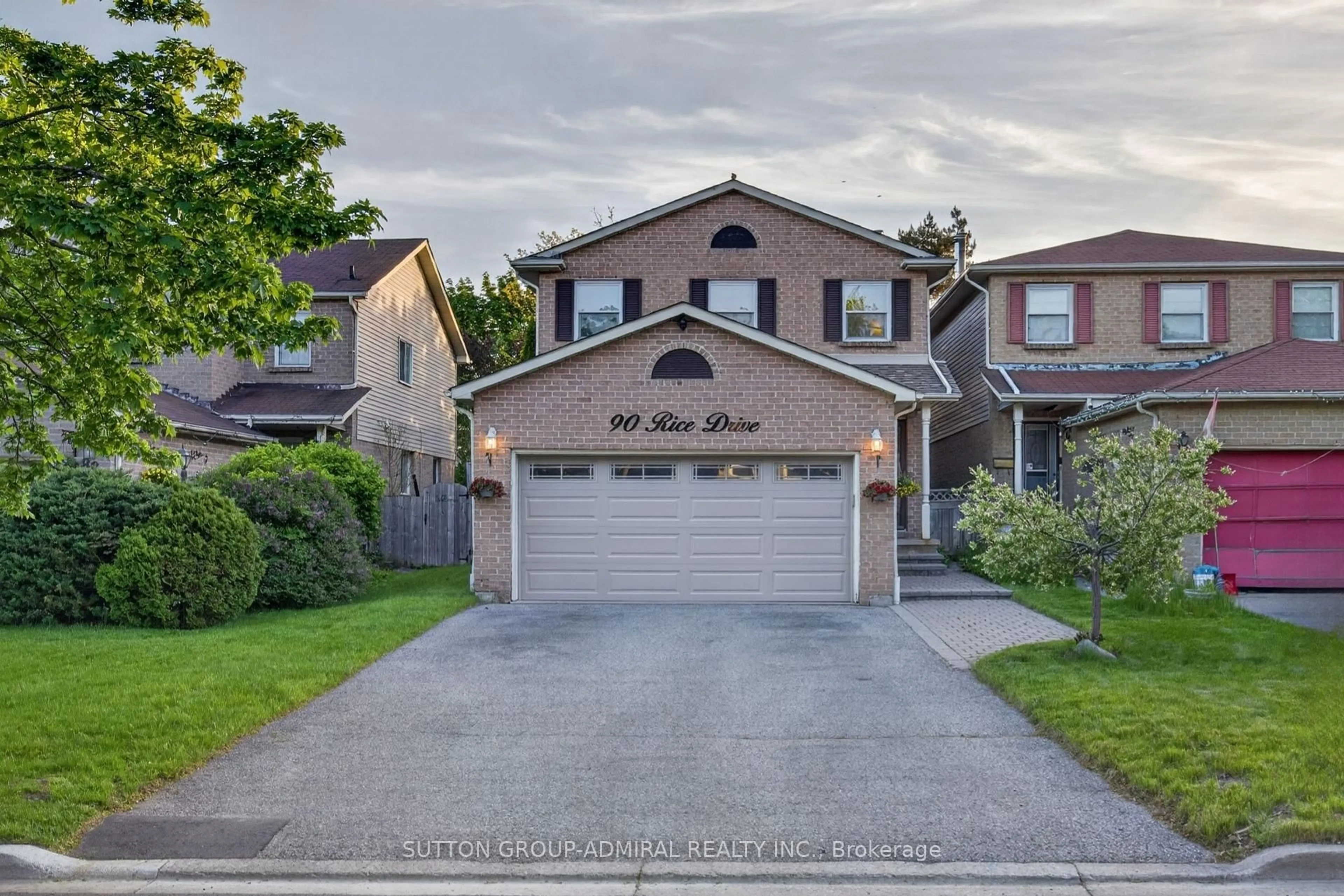 Home with brick exterior material, street for 90 Rice Dr, Whitby Ontario L1N 7Y3