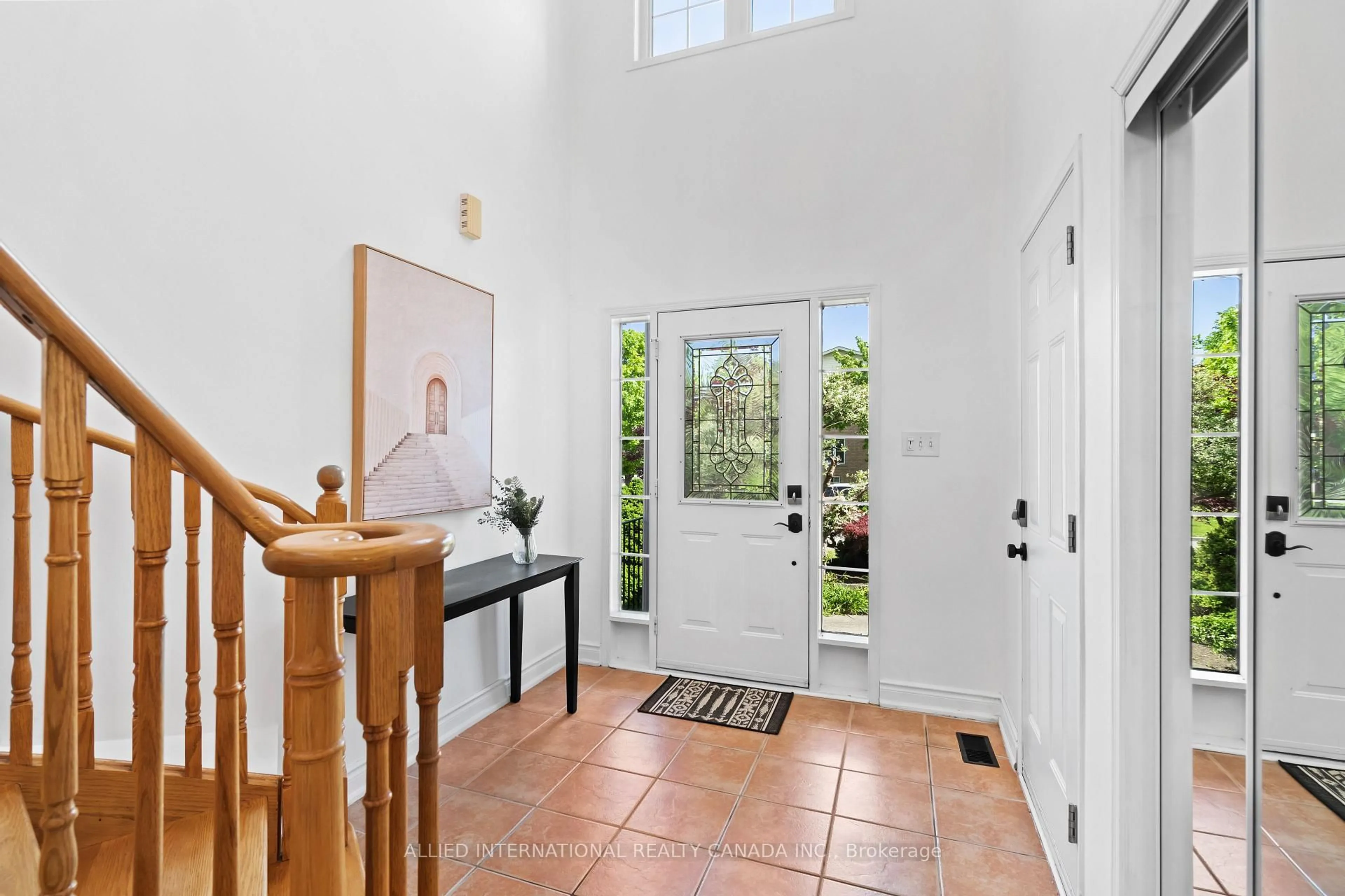 Indoor entryway for 16 May Apple Terr, Toronto Ontario M1E 5J8
