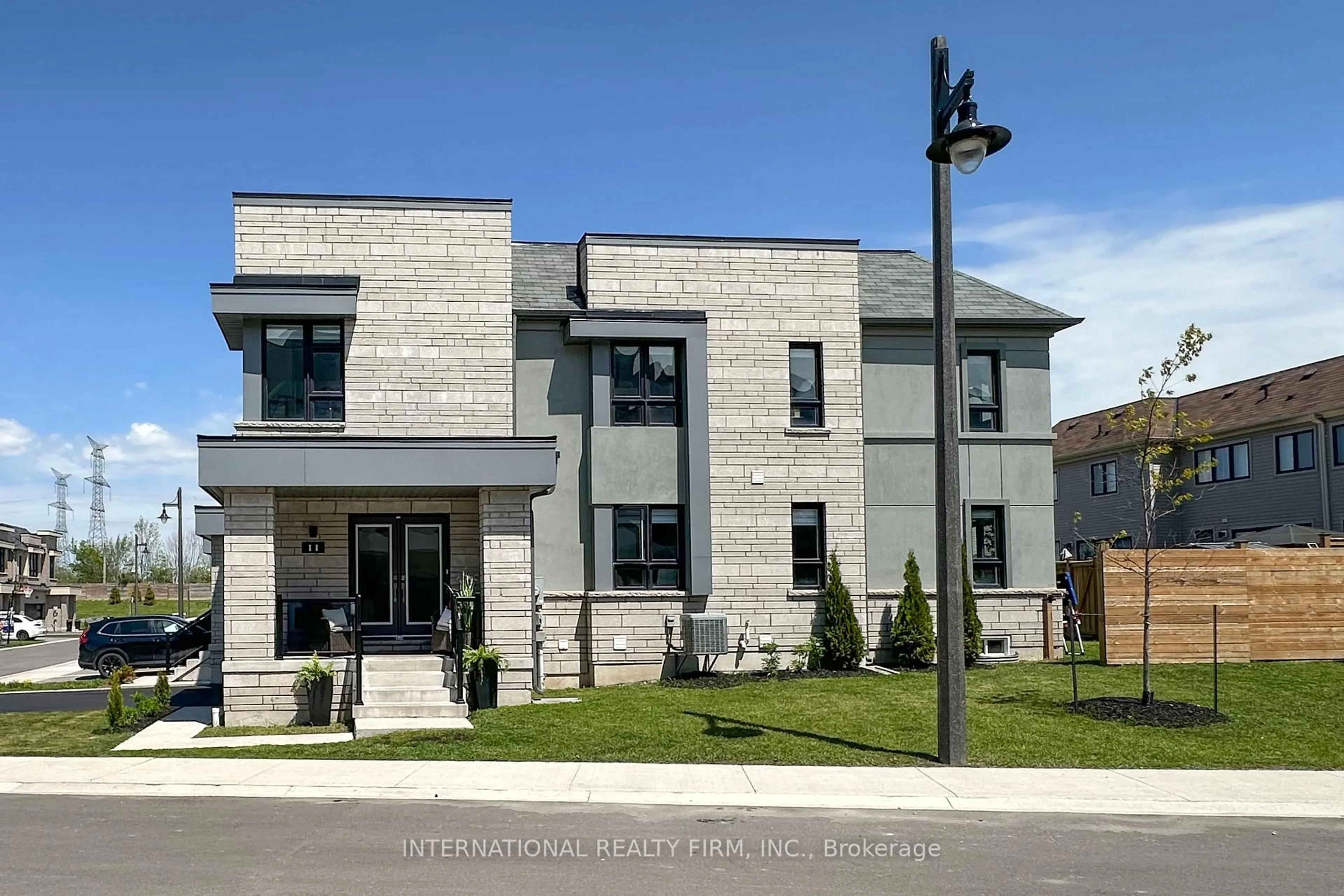 Home with brick exterior material, unknown for 11 Caspian Sq, Clarington Ontario L1C 7G3