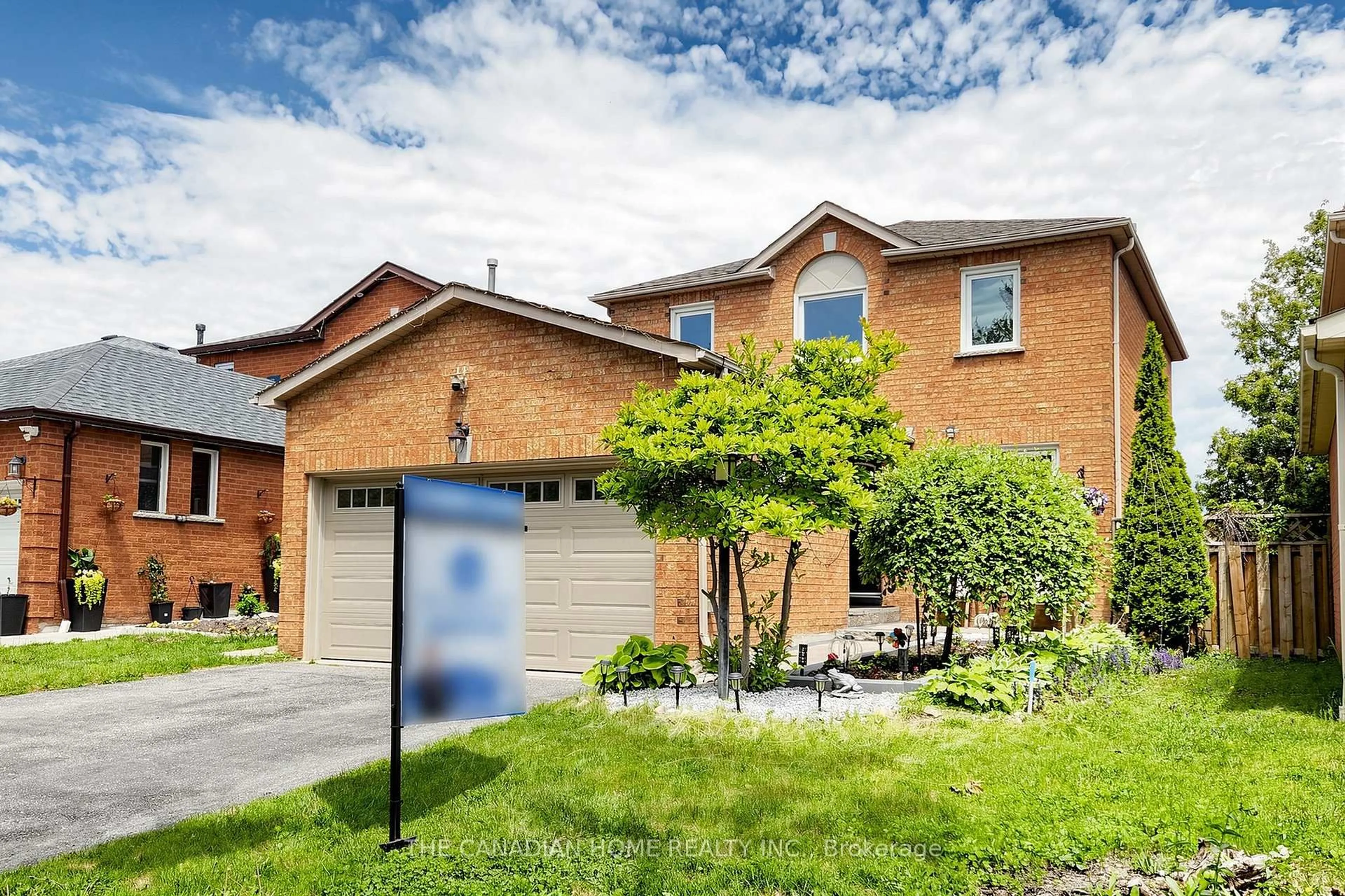 Home with brick exterior material, street for 5 Woodstone Pl, Whitby Ontario L1R 1S7