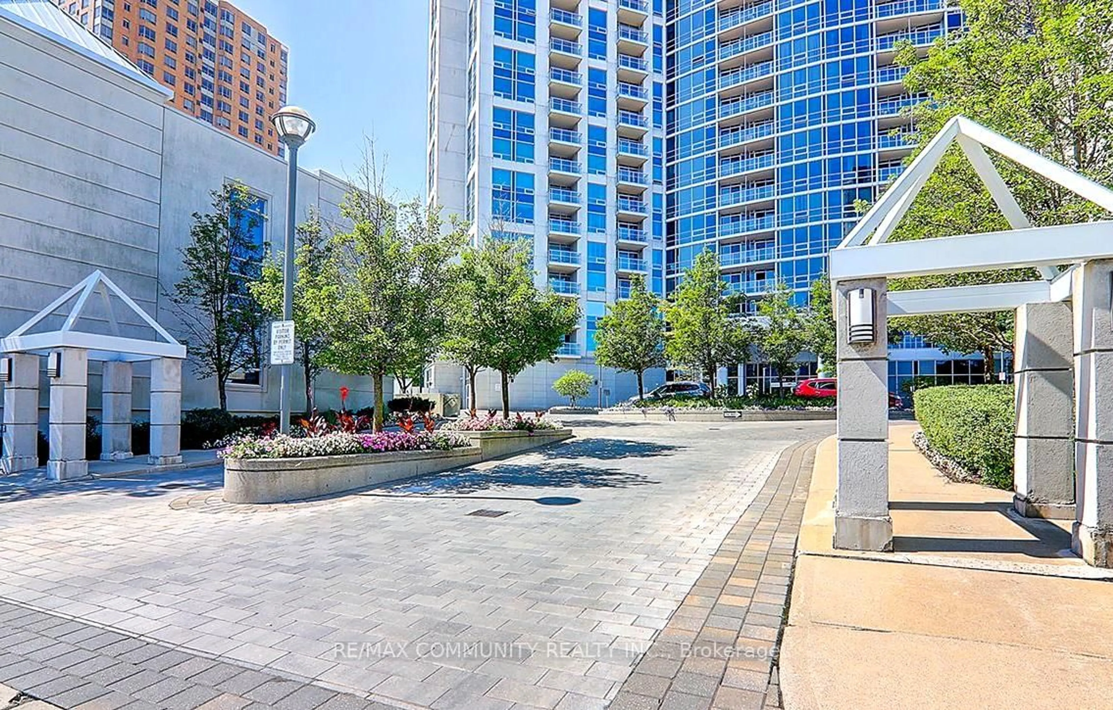 Patio, unknown for 83 Borough Dr #907, Toronto Ontario M1P 5E4