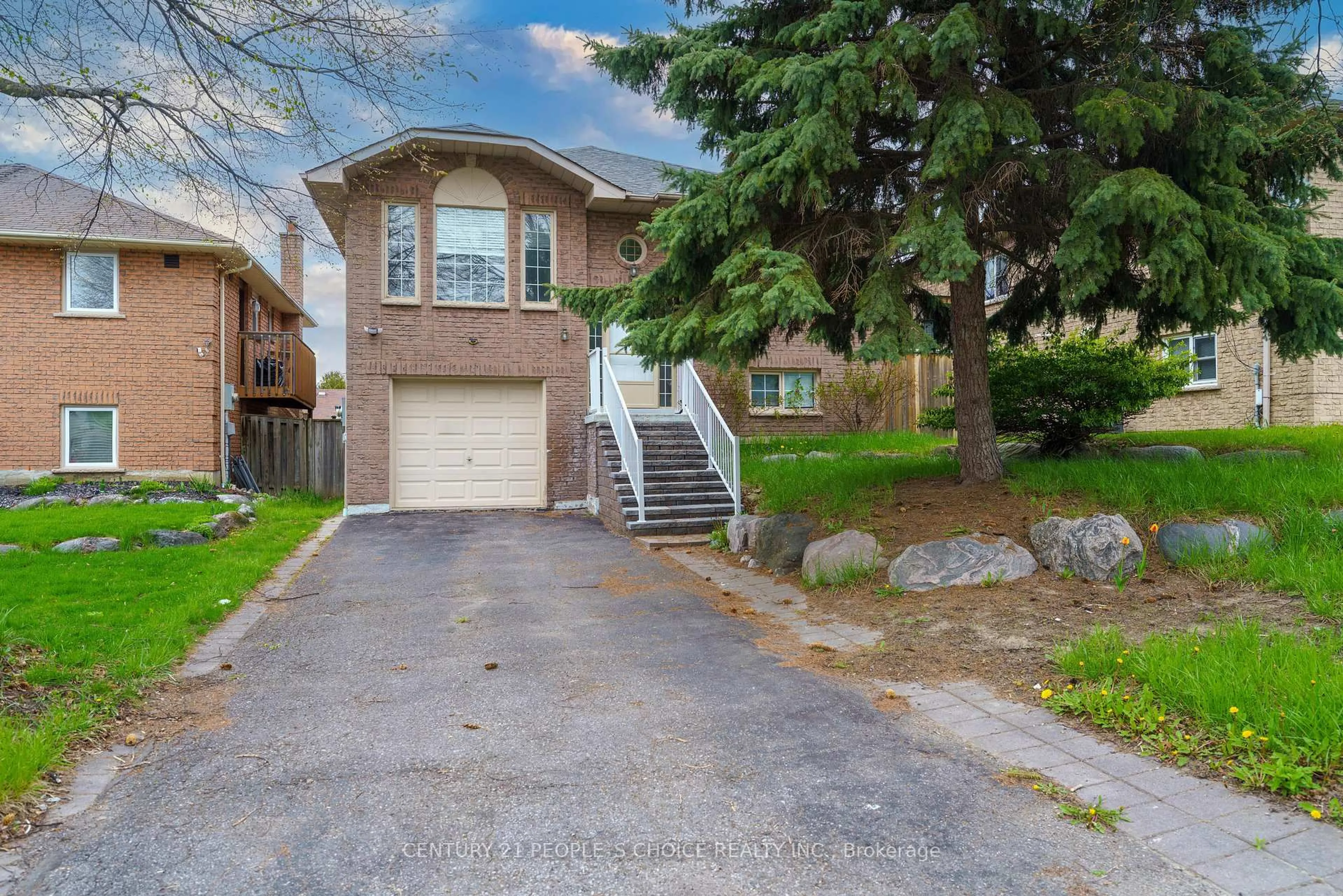 Unknown for 4 Hiscox Crt, Whitby Ontario L1N 9A6
