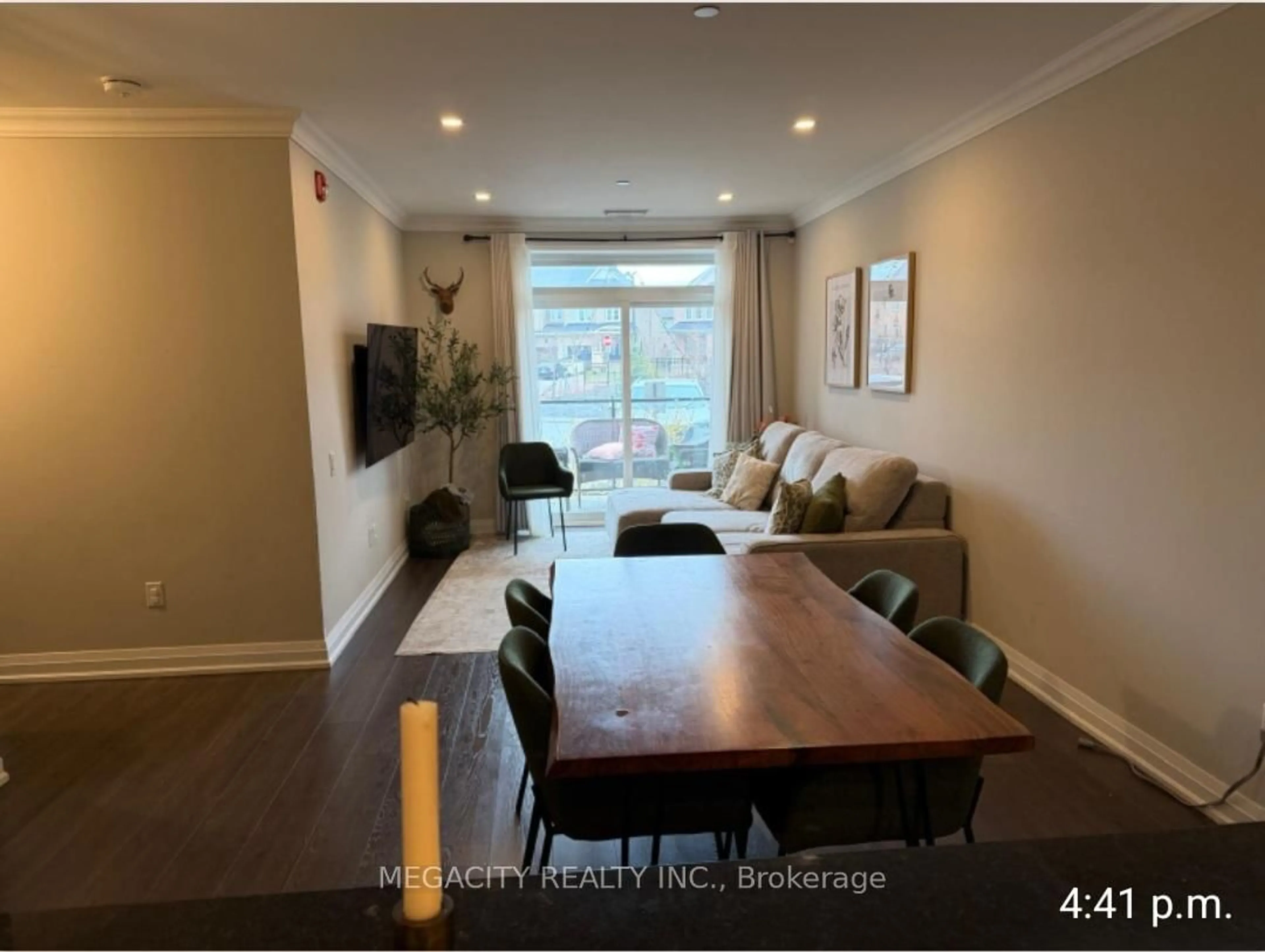 A pic of a room for 5 Purvis Cres, Toronto Ontario M1B 1H8