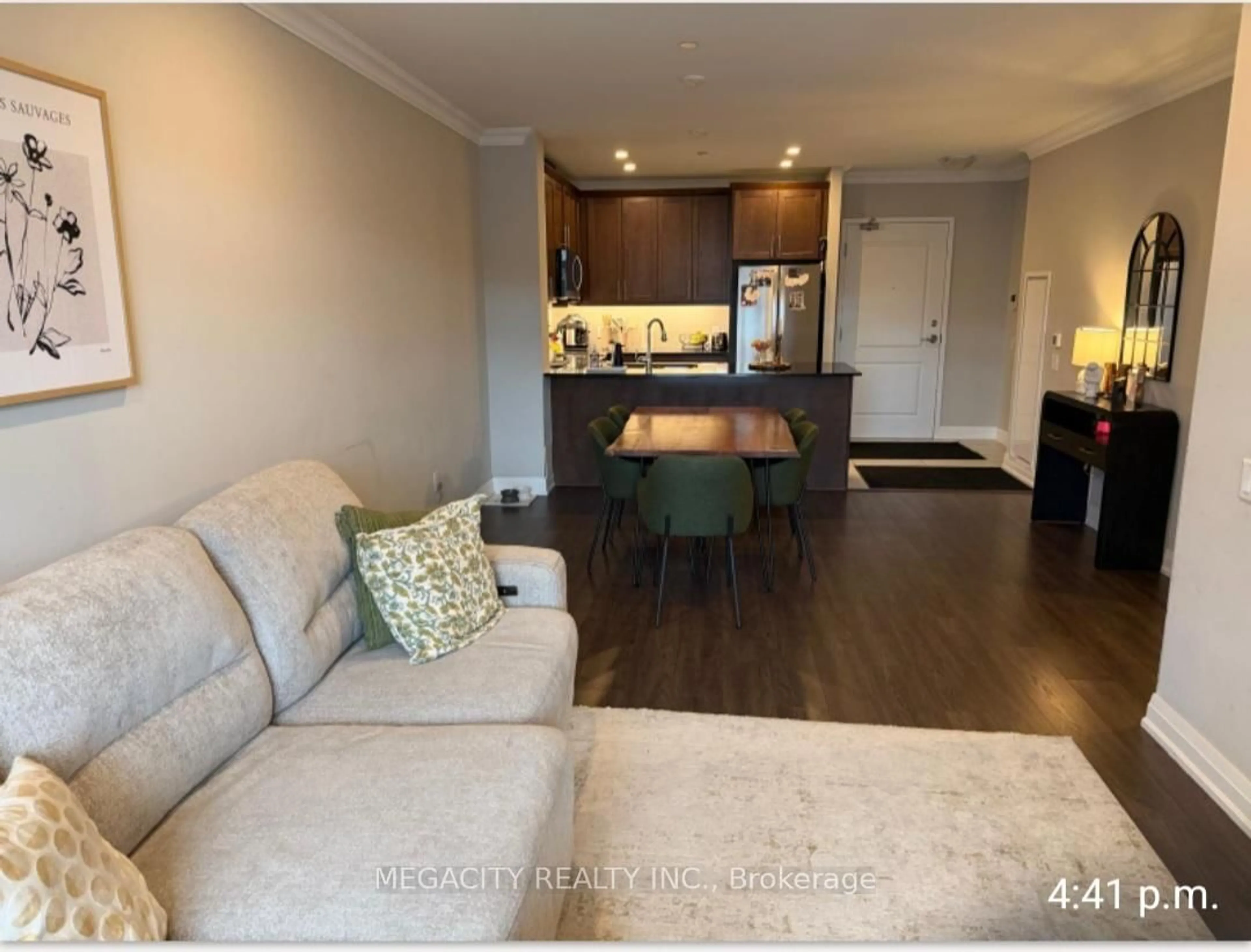 Living room with furniture, wood/laminate floor for 5 Purvis Cres, Toronto Ontario M1B 1H8