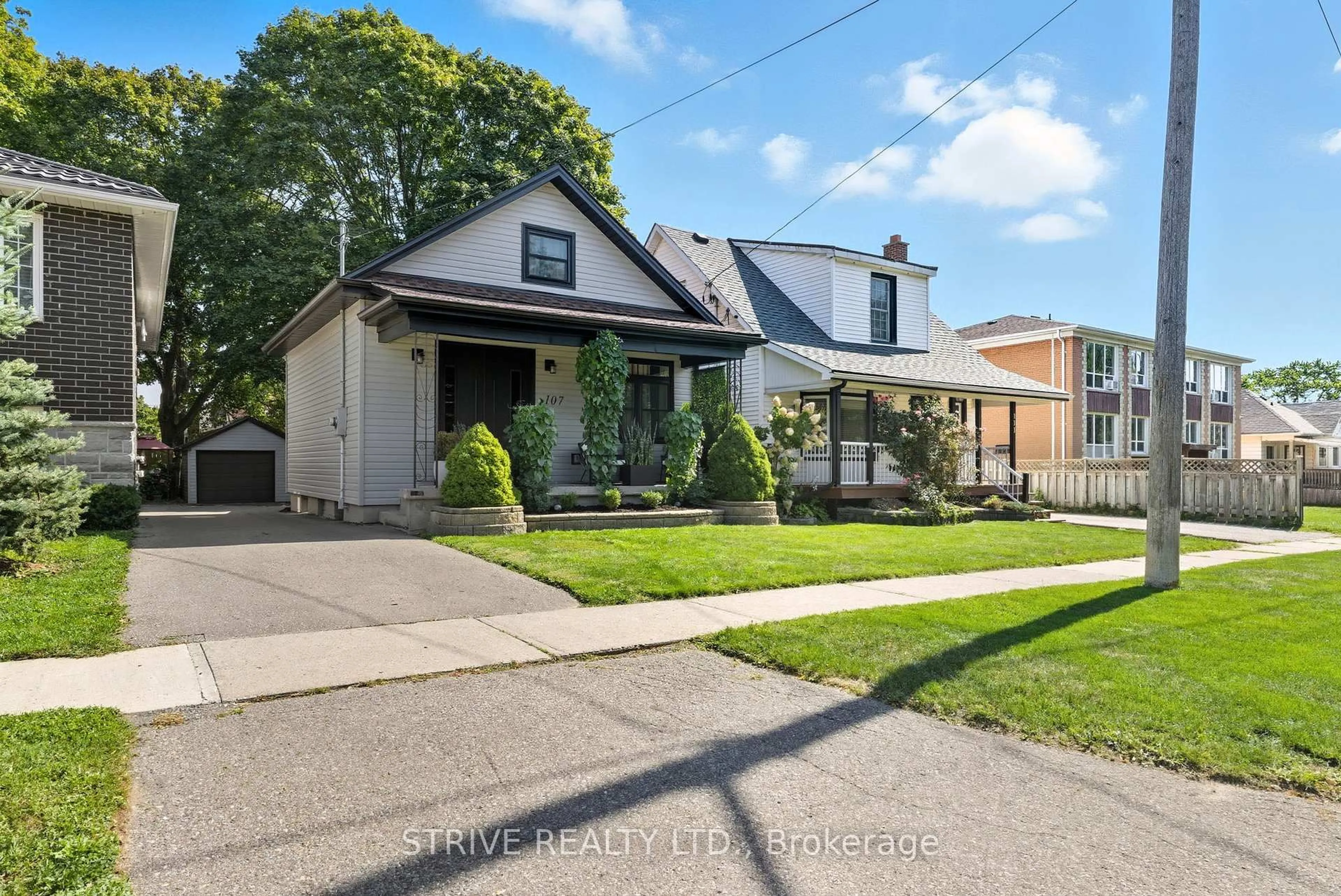 Home with brick exterior material, street for 107 Cromwell Ave, Oshawa Ontario L1J 4T5
