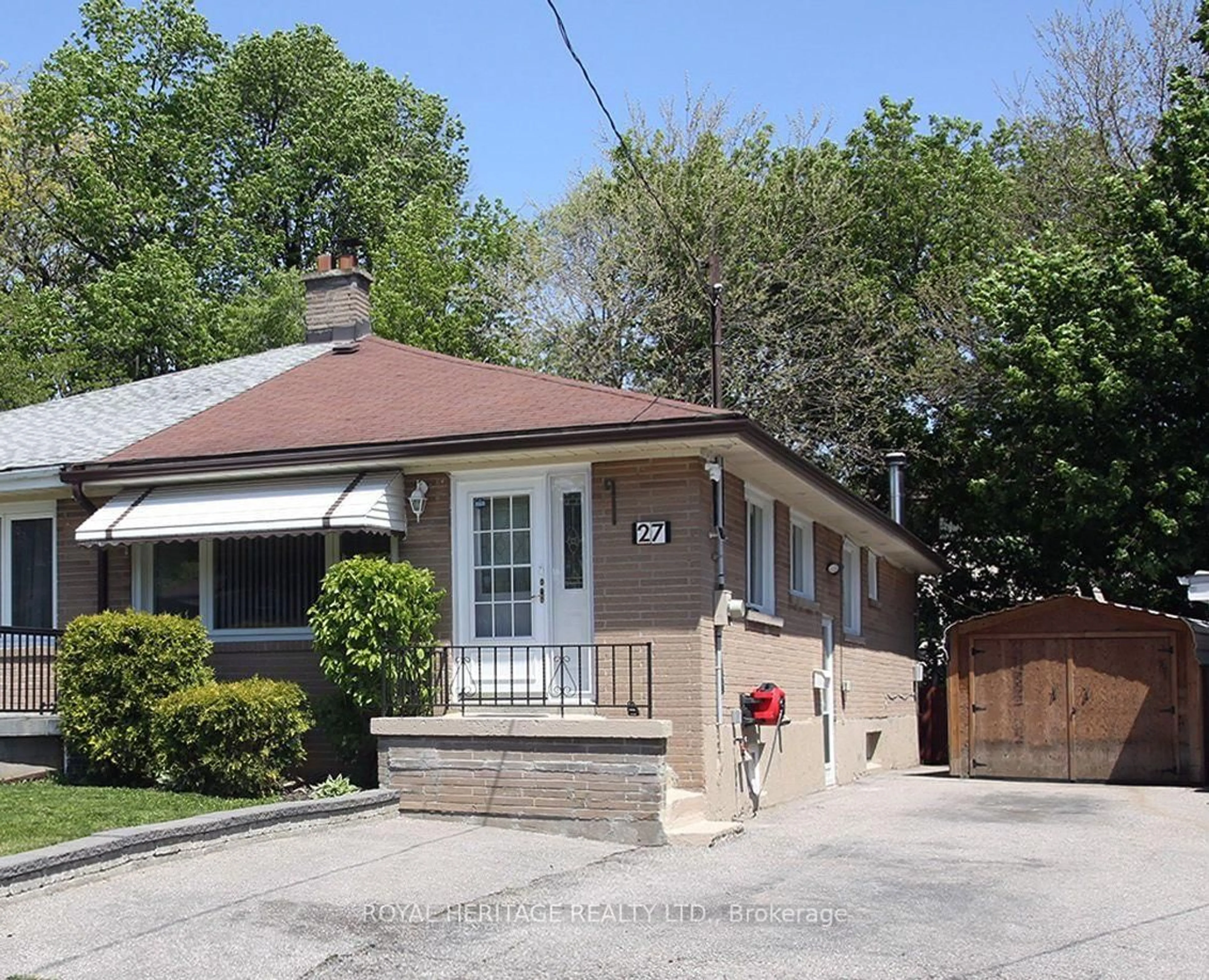 Home with brick exterior material, street for 27 Medway Cres, Toronto Ontario M1P 3T7