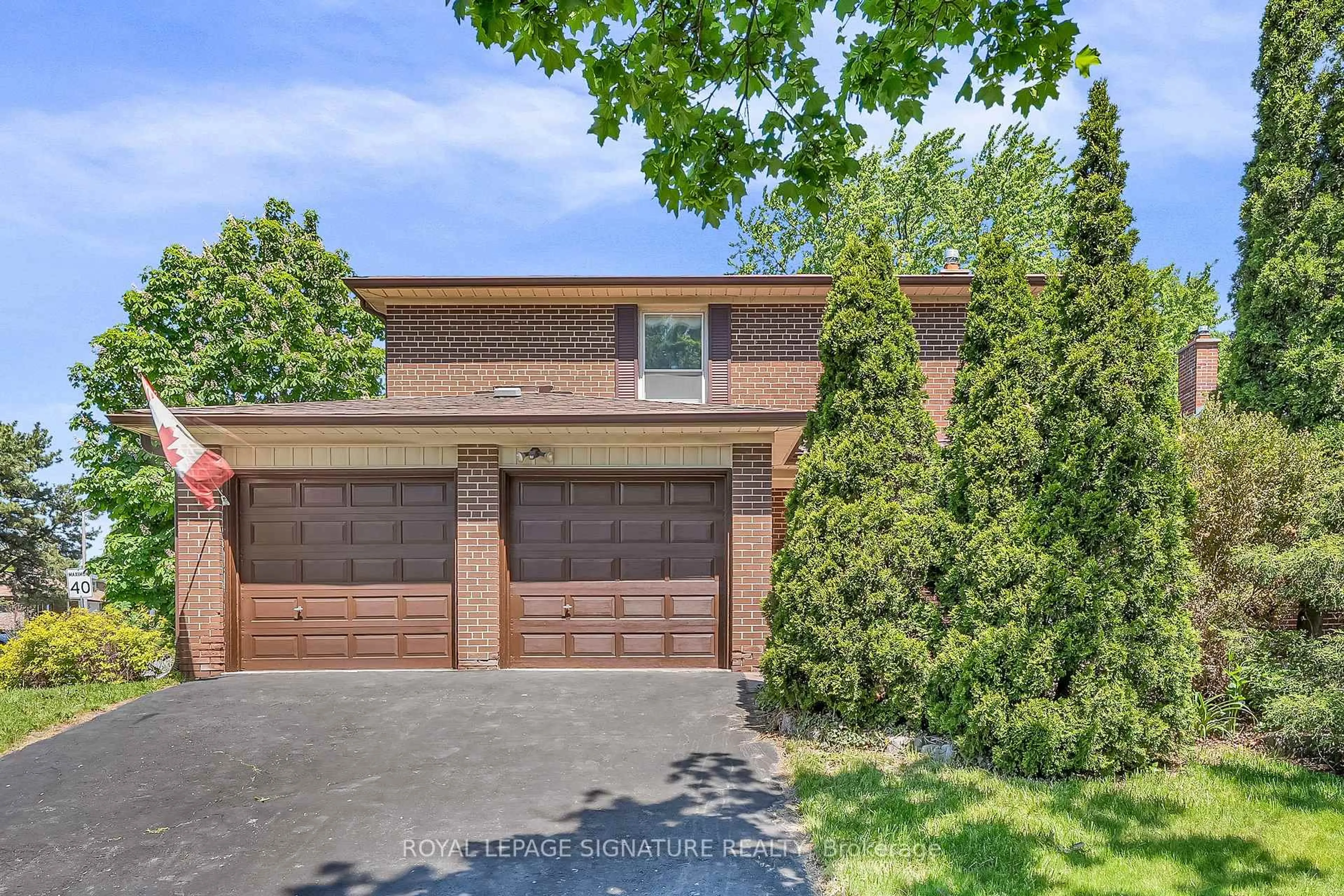 Home with brick exterior material, street for 9 Mollard Rd, Toronto Ontario M1S 2L7