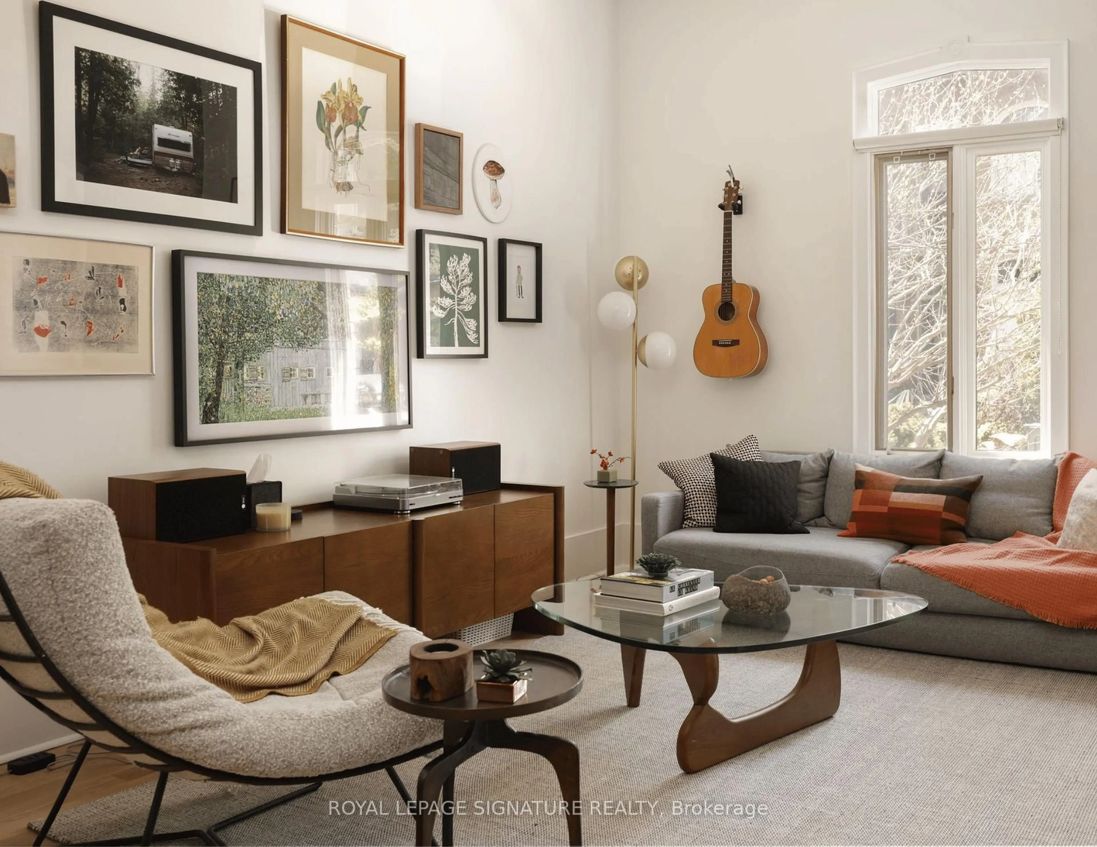 Living room with furniture, unknown for 105 De Grassi St, Toronto Ontario M4M 2K5