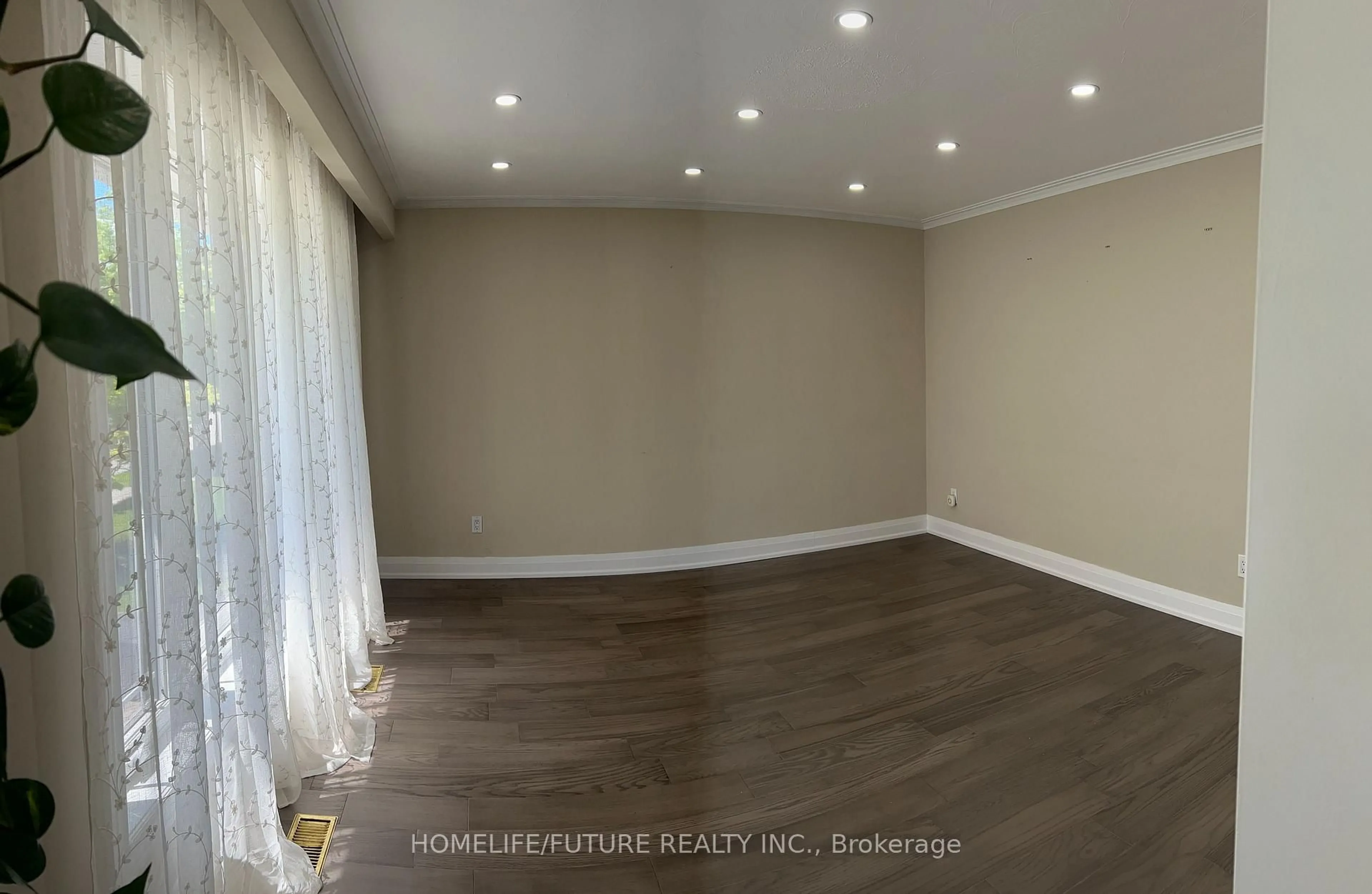 A pic of a room for 36 Kim Crt, Toronto Ontario M1K 3R6